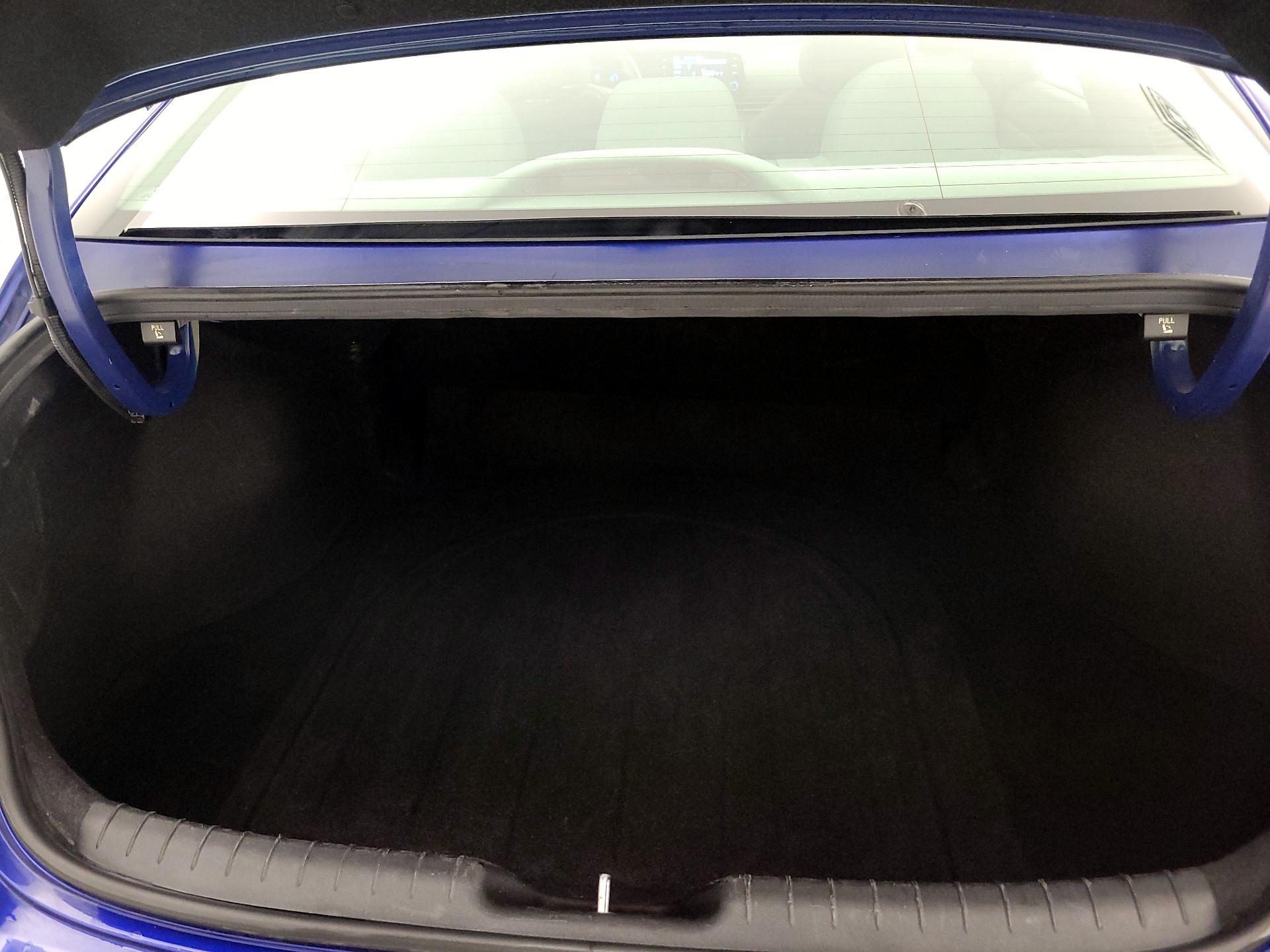 Thumbnail: 2024 Hyundai Elantra - 20