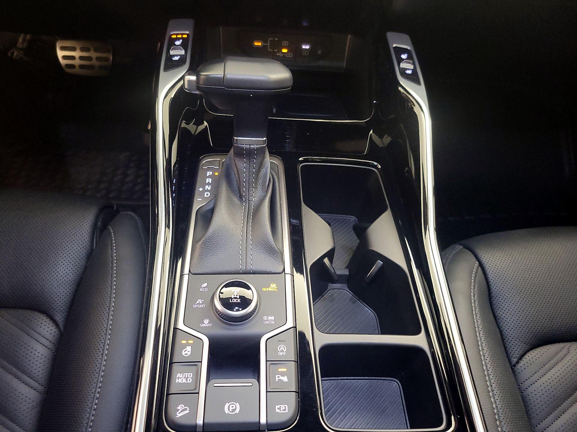 Thumbnail: 2024 Kia Sorento - 18