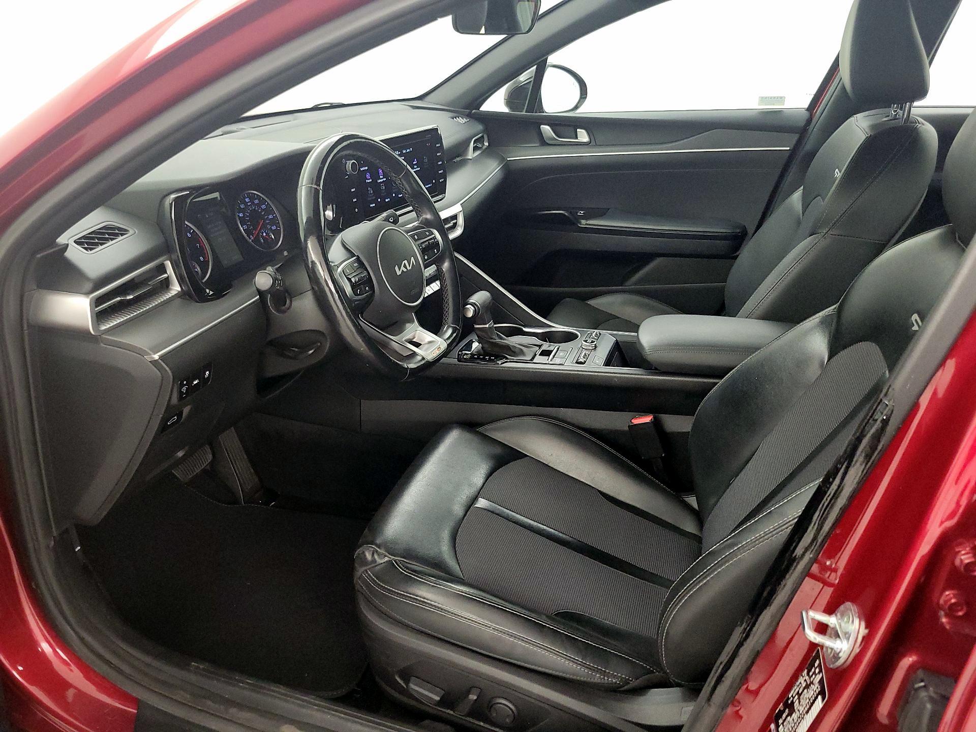 Thumbnail: 2022 Kia K5 - 11