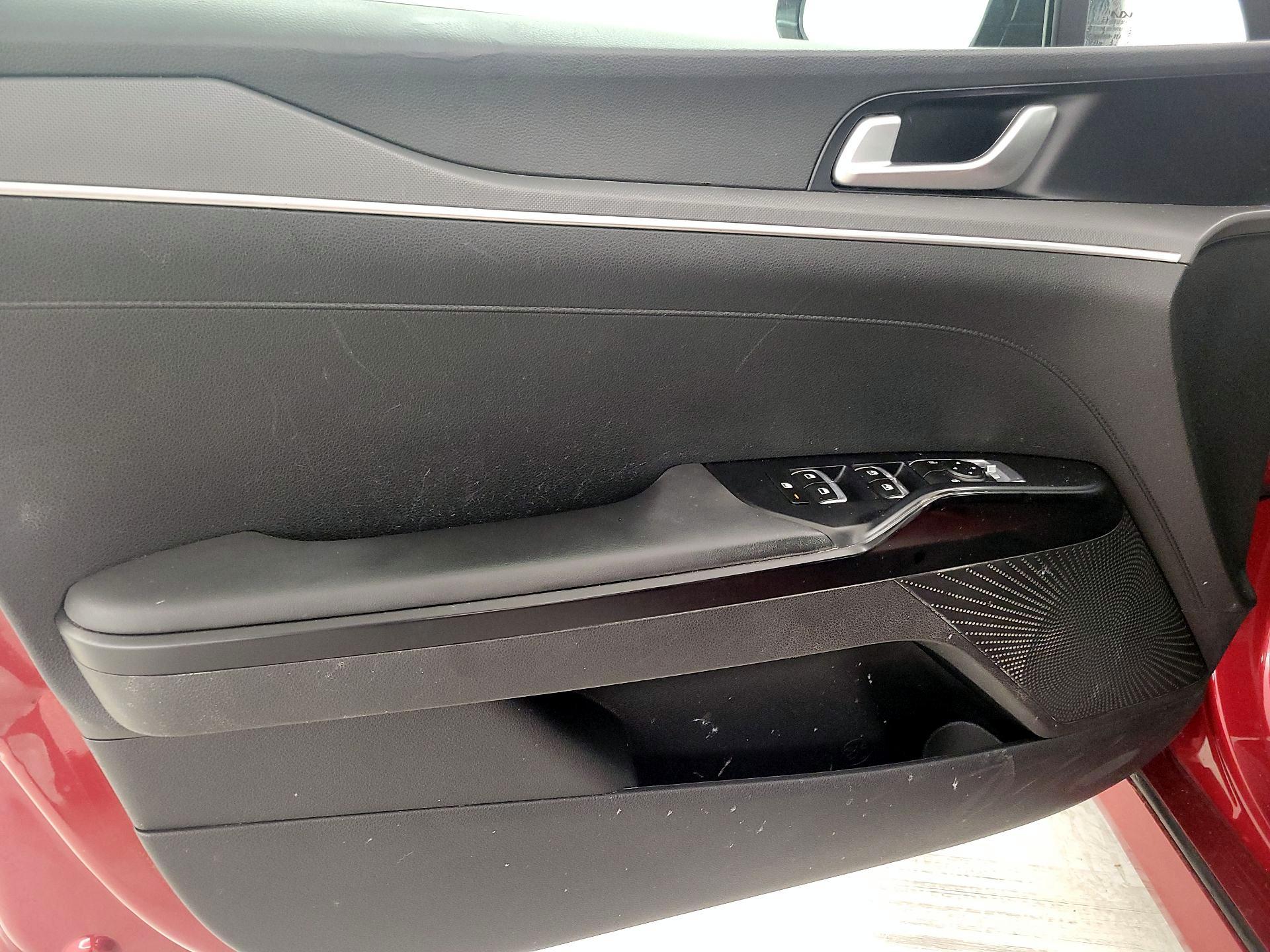 Thumbnail: 2022 Kia K5 - 12