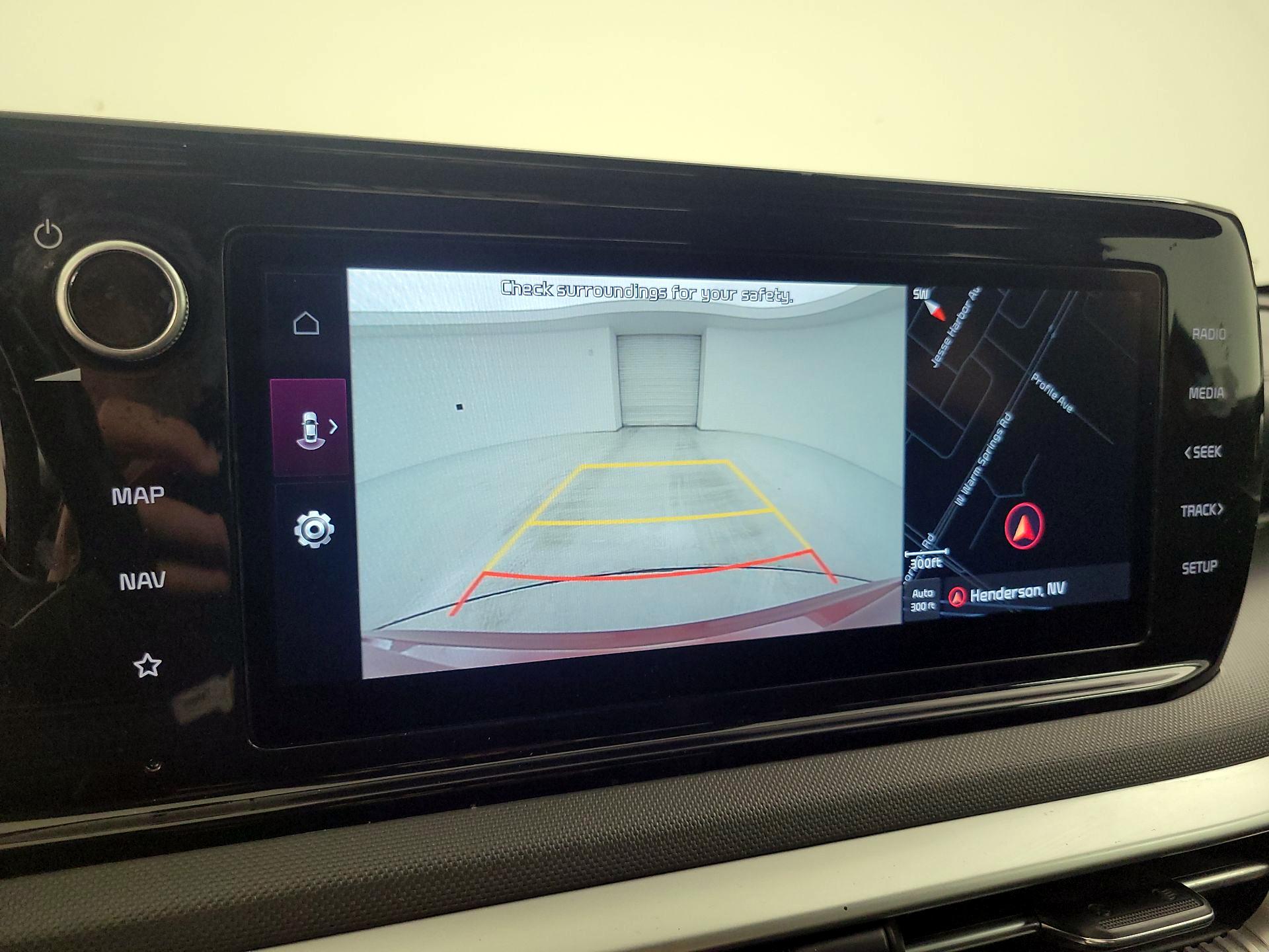 Thumbnail: 2022 Kia K5 - 15