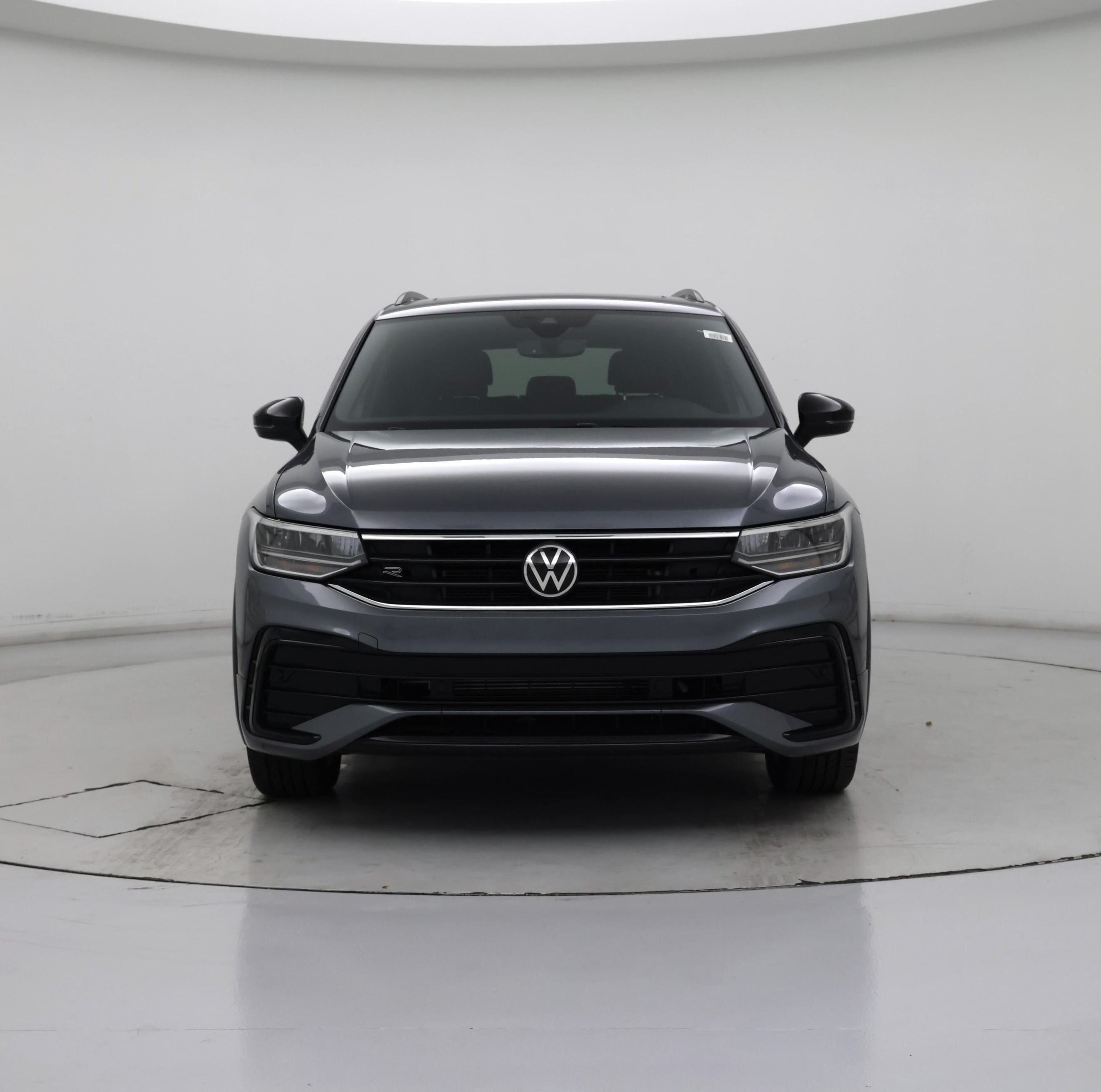 Thumbnail: 2022 Volkswagen Tiguan - 5