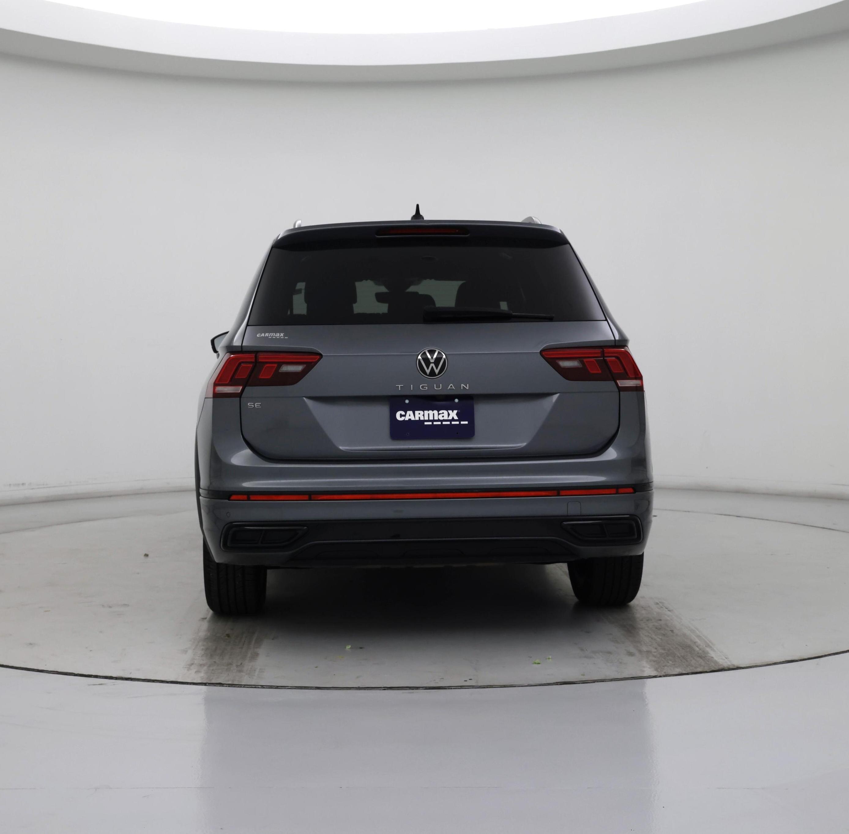 Thumbnail: 2022 Volkswagen Tiguan - 6