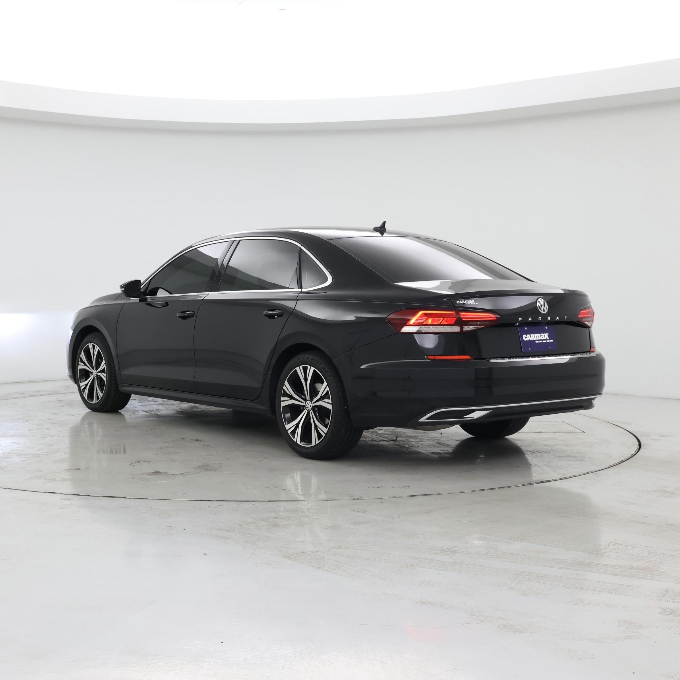 Thumbnail: 2022 Volkswagen Passat - 2