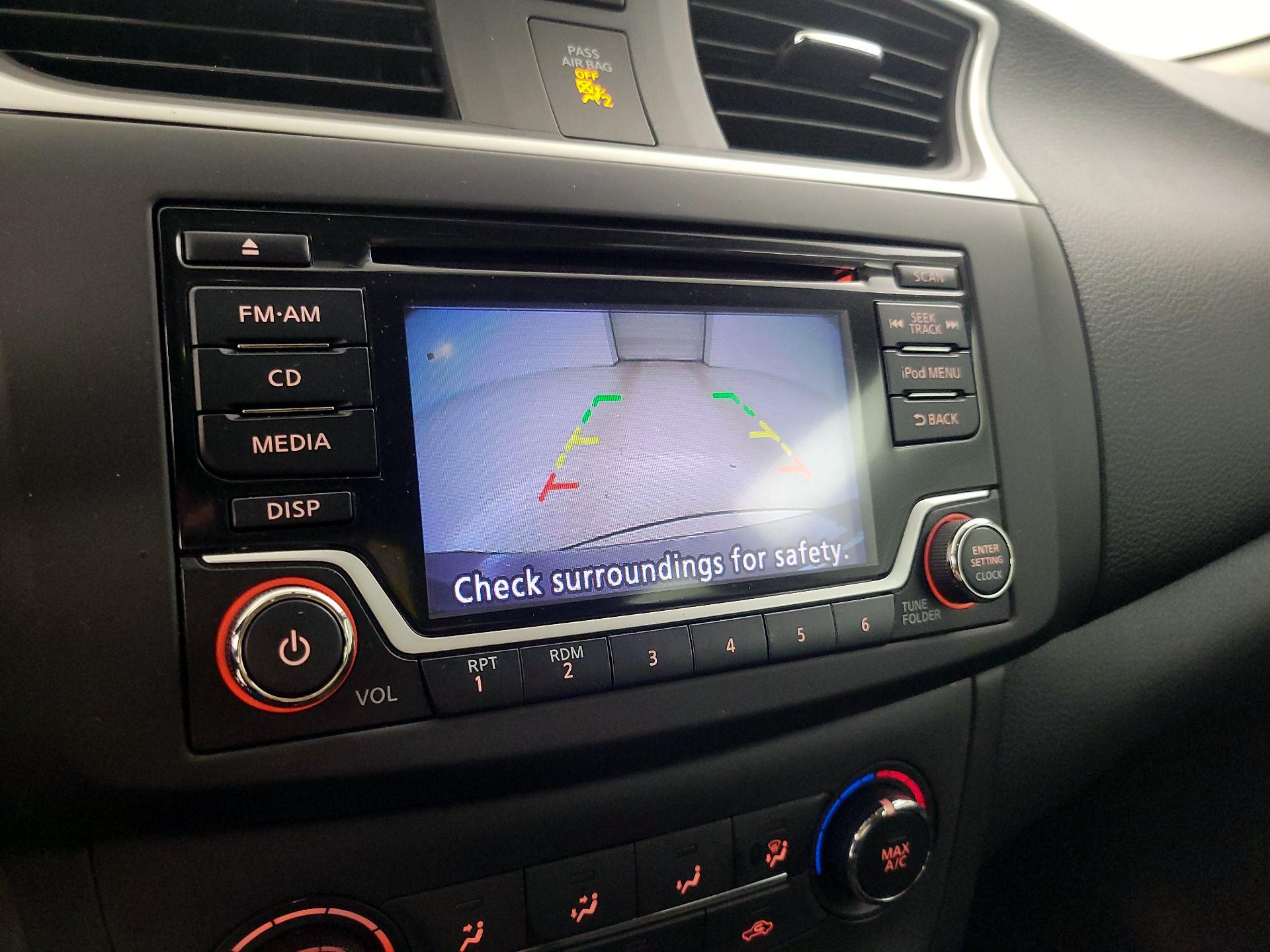 Thumbnail: 2018 Nissan Sentra - 14