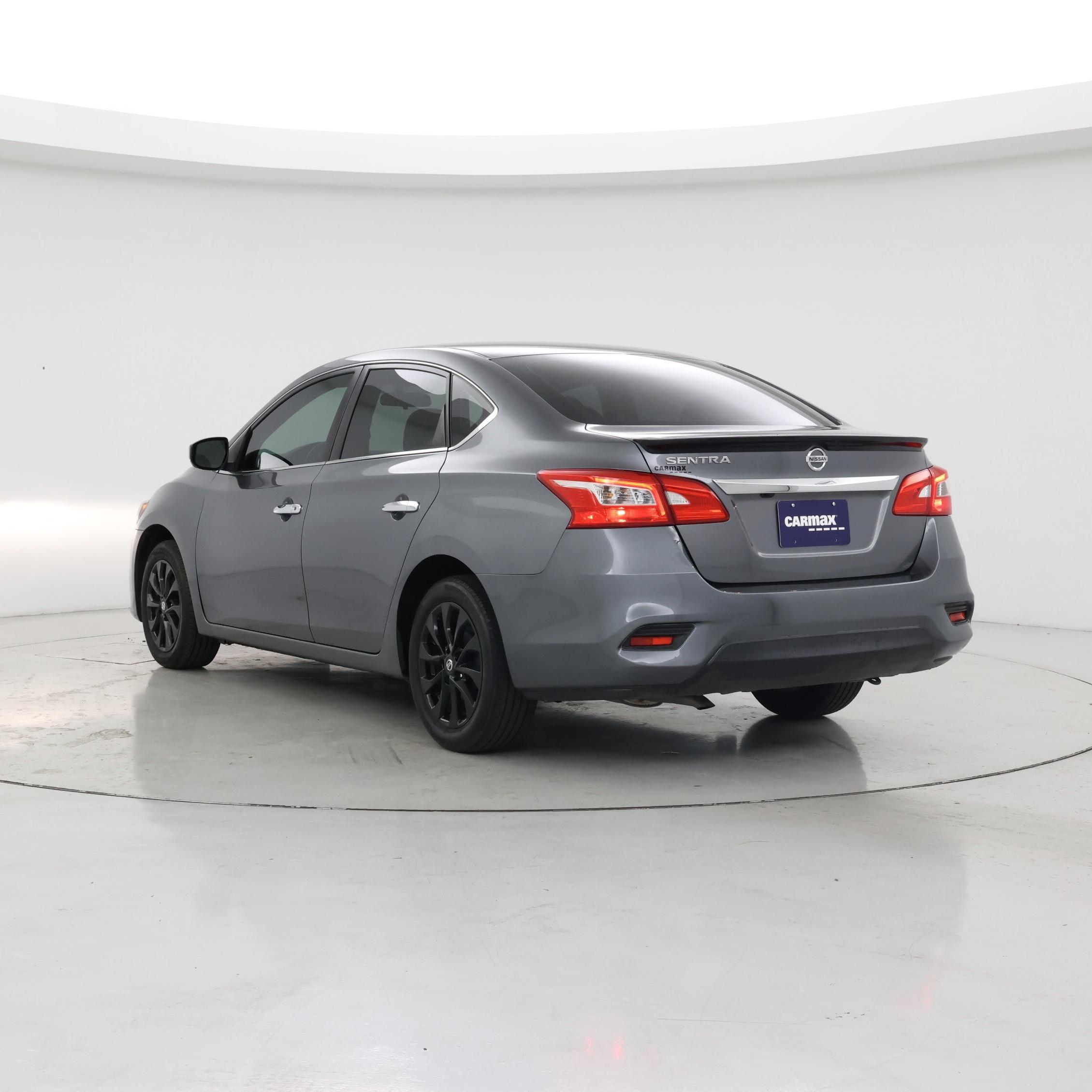 Thumbnail: 2018 Nissan Sentra - 2