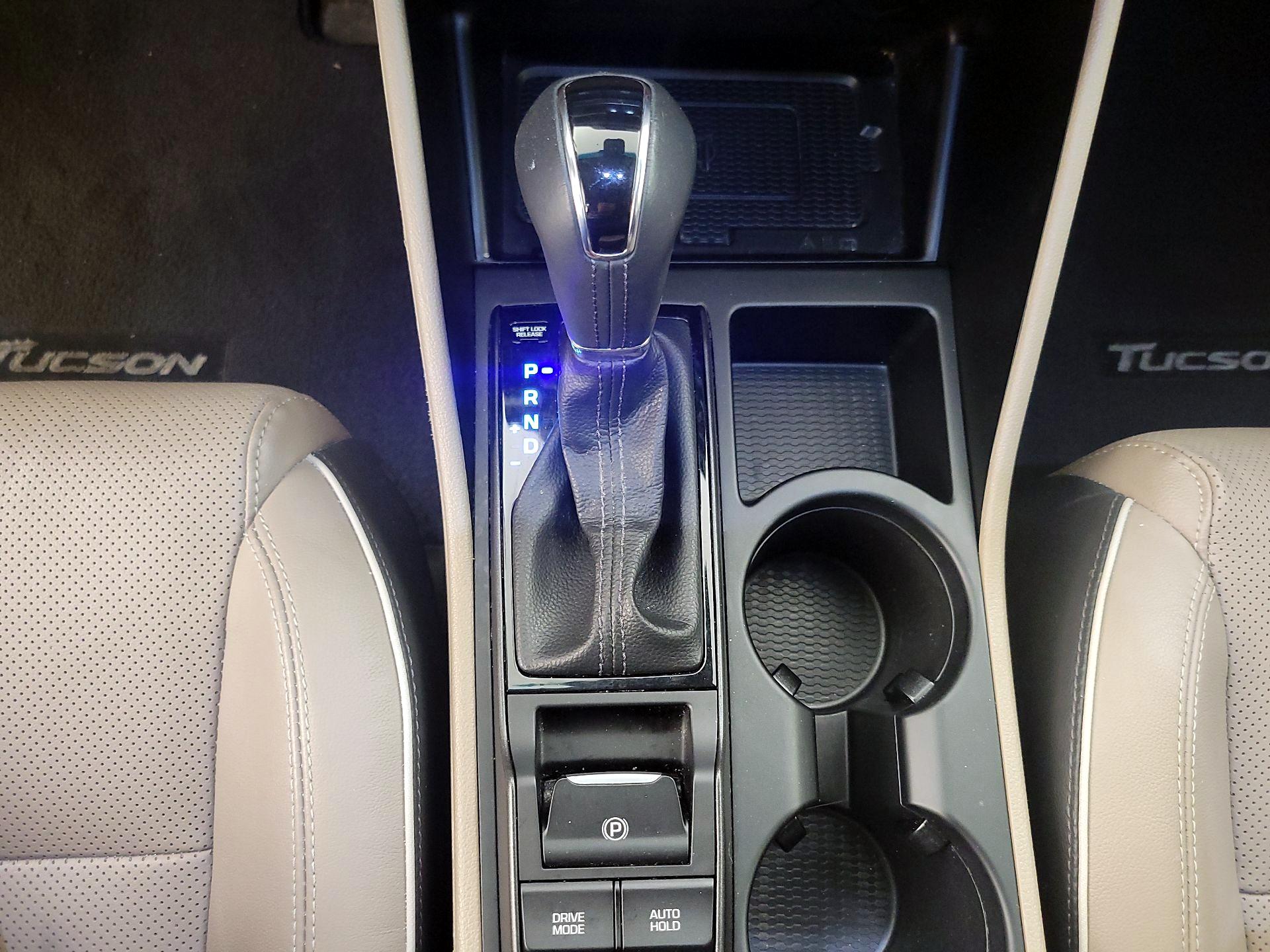 Thumbnail: 2020 Hyundai Tucson - 18