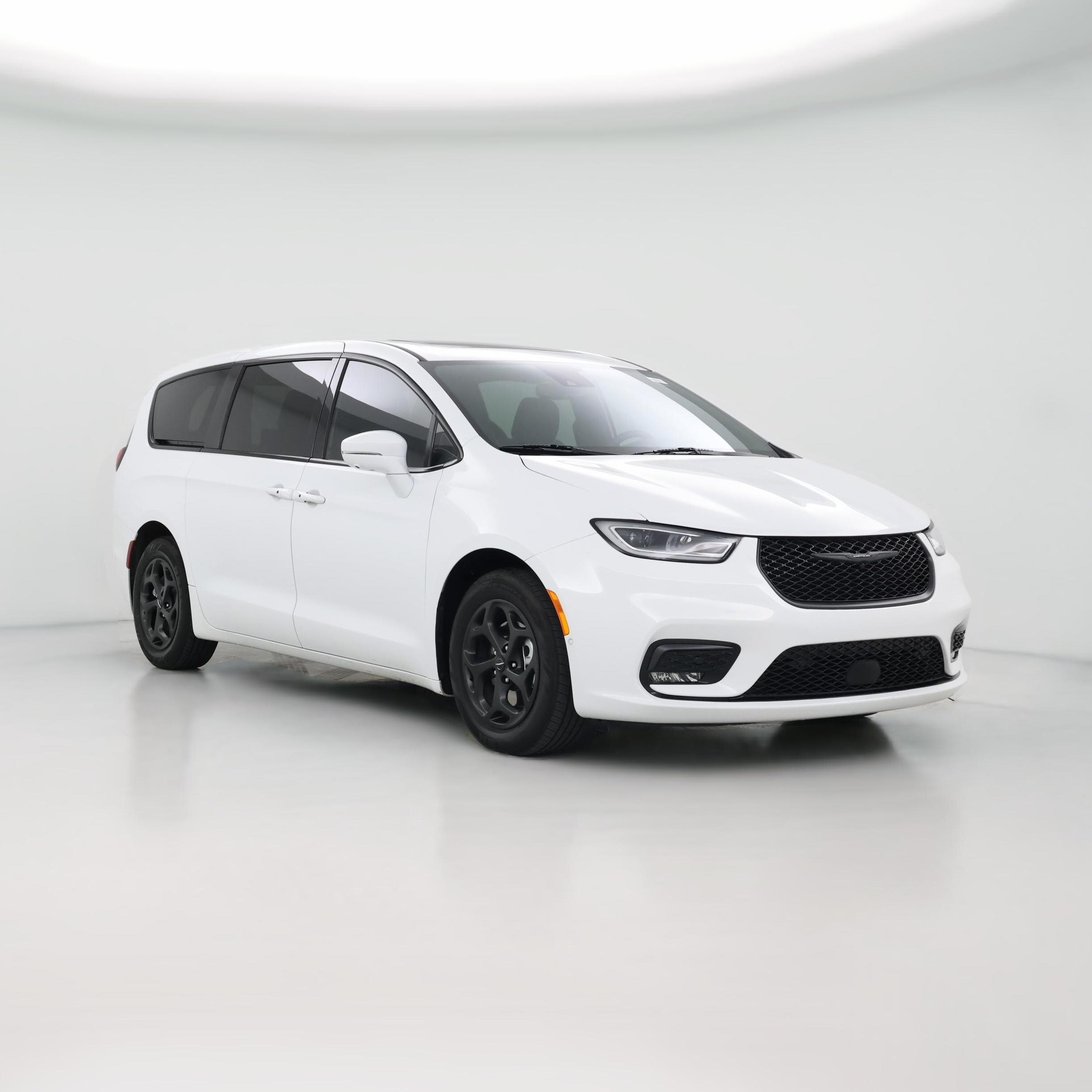 Thumbnail: 2022 Chrysler Pacifica - 1