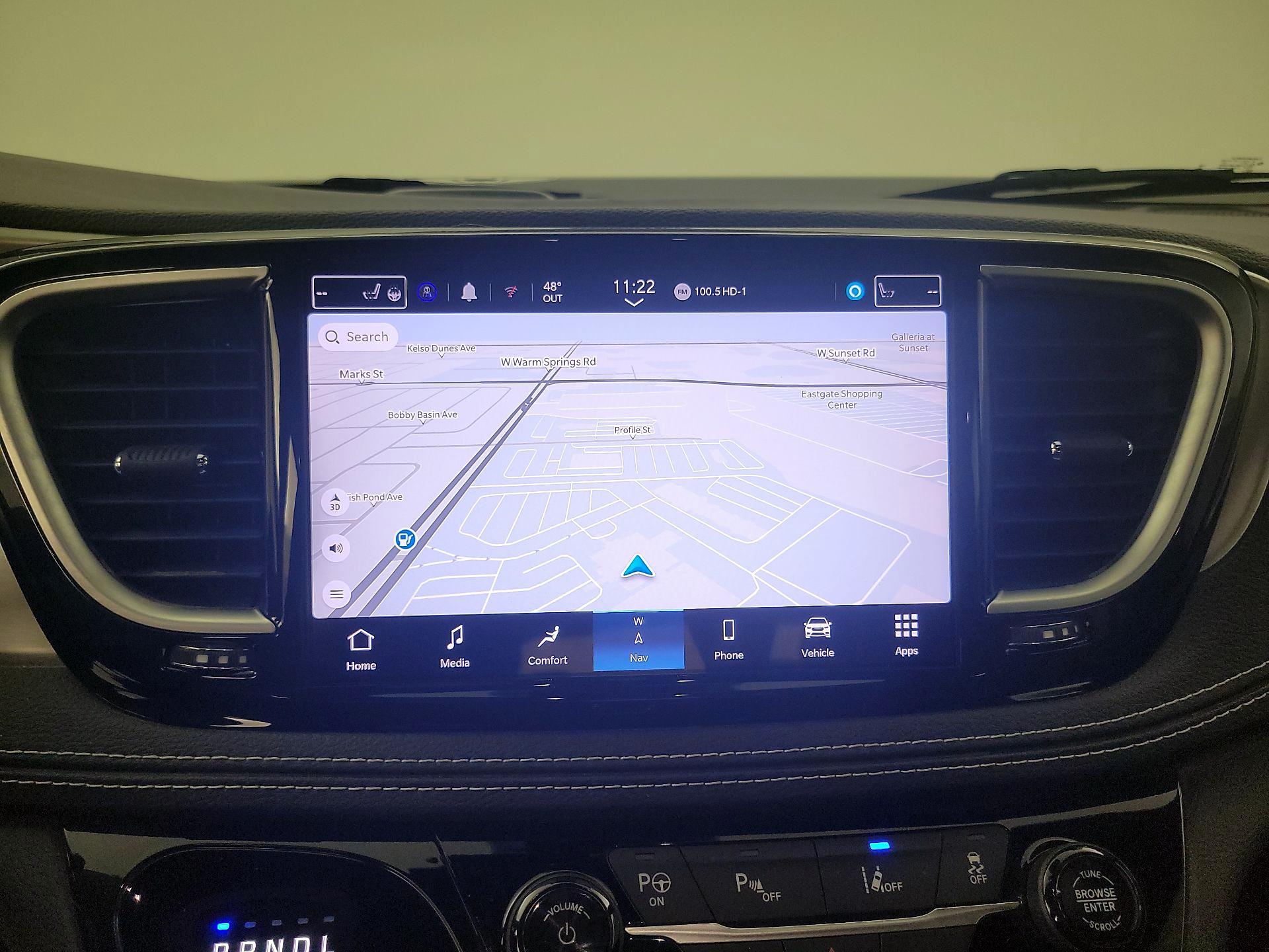 Thumbnail: 2022 Chrysler Pacifica - 14