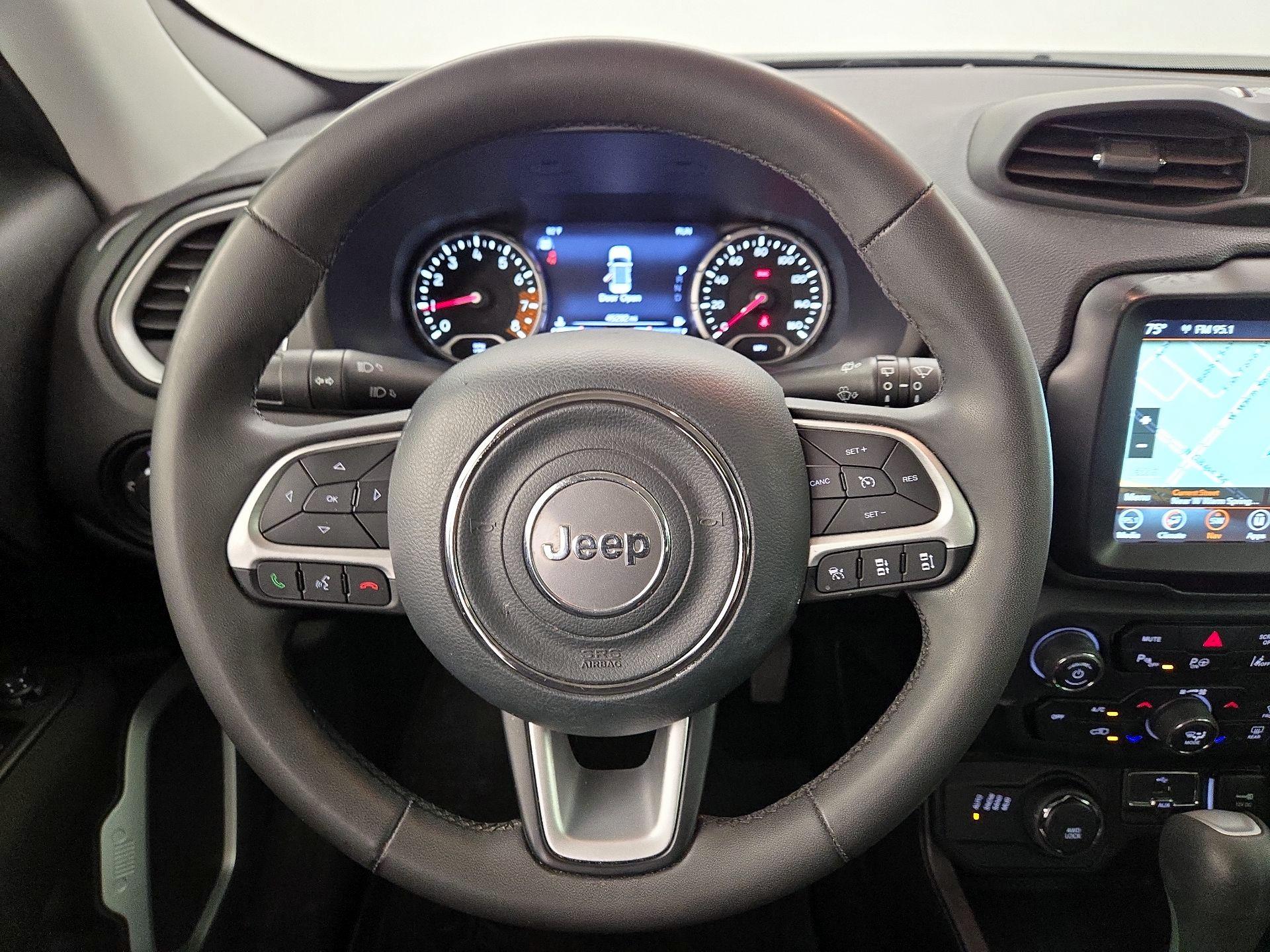 Thumbnail: 2021 Jeep Renegade - 10