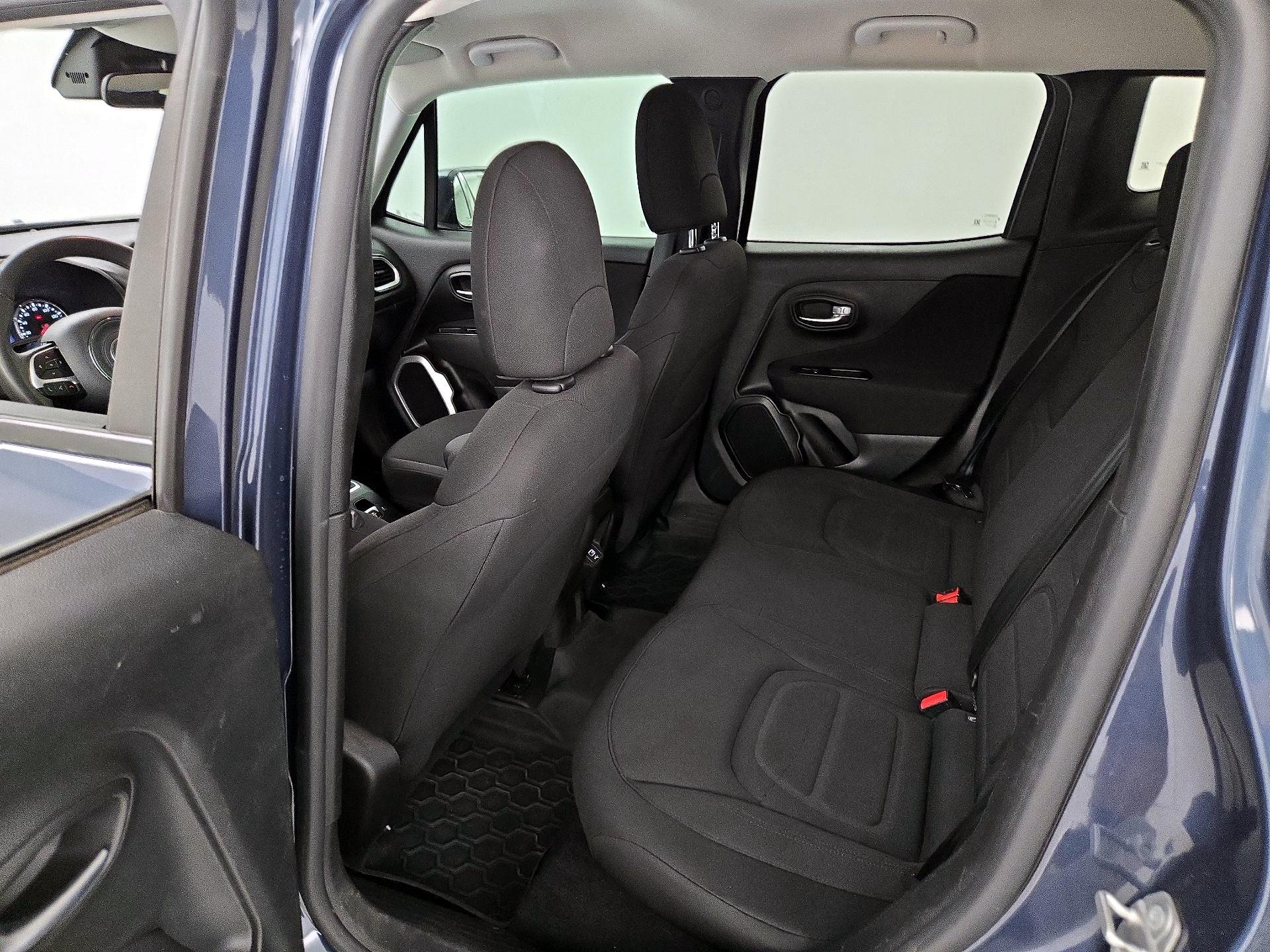 Thumbnail: 2021 Jeep Renegade - 20