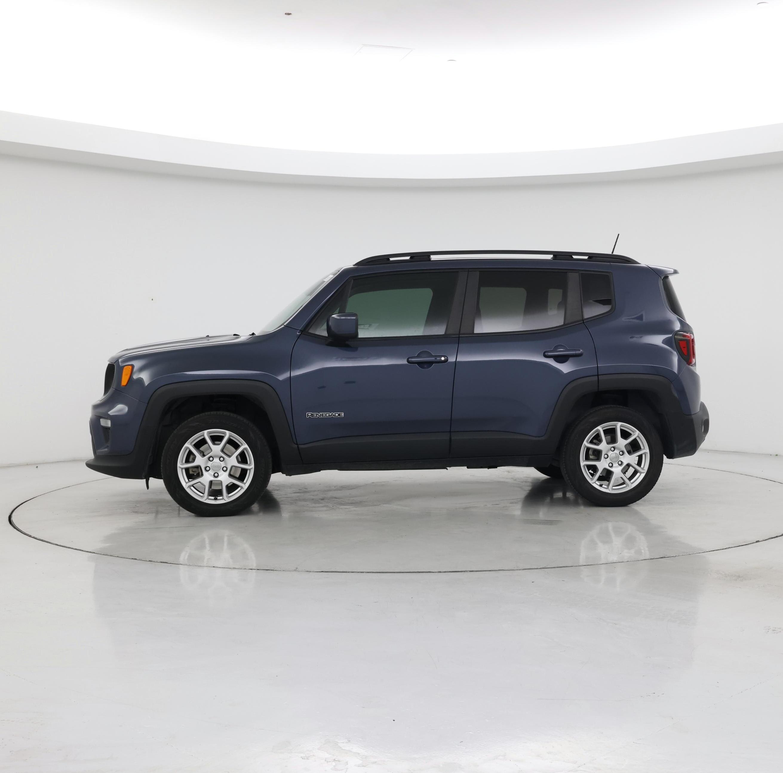 Thumbnail: 2021 Jeep Renegade - 3