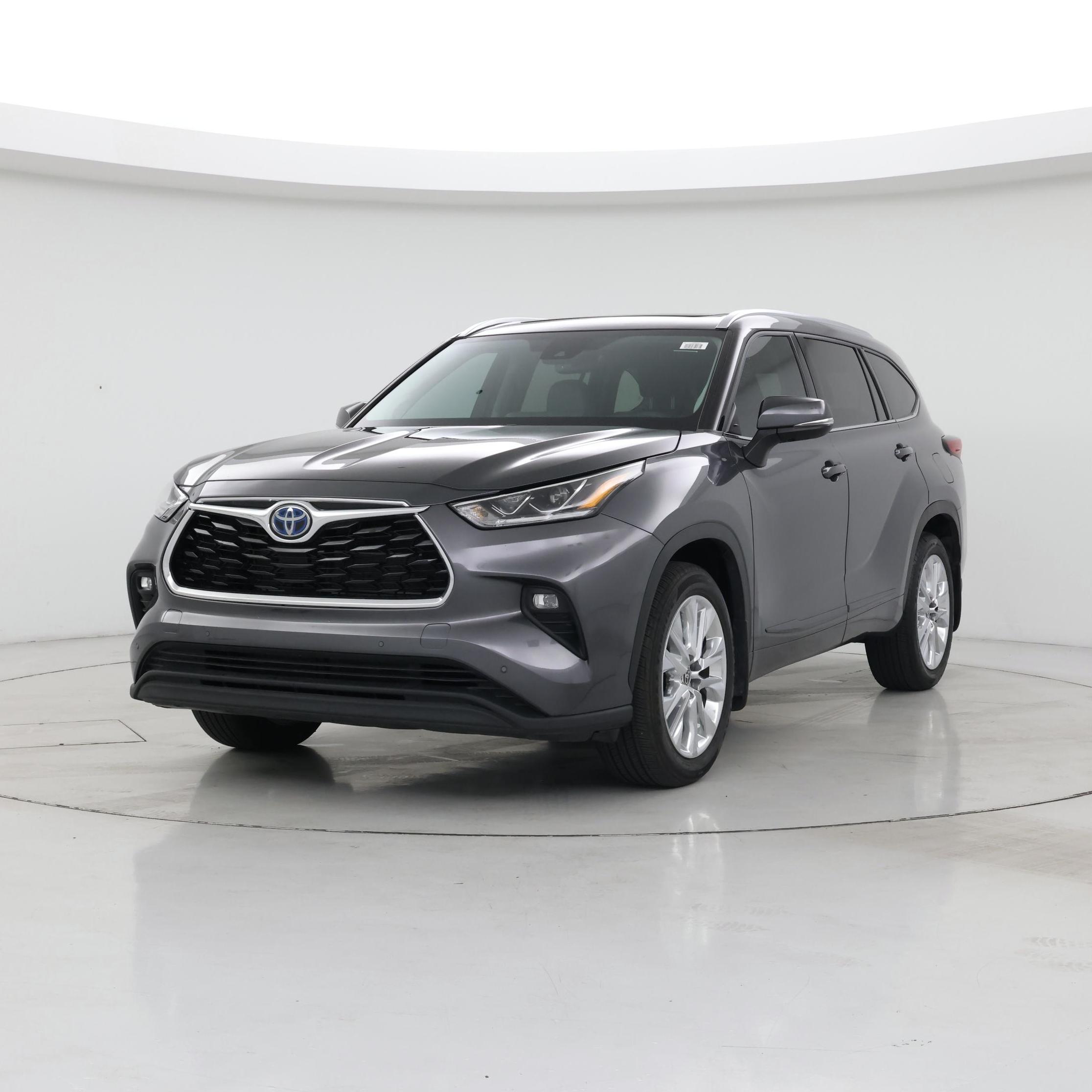 Thumbnail: 2023 Toyota Highlander - 4