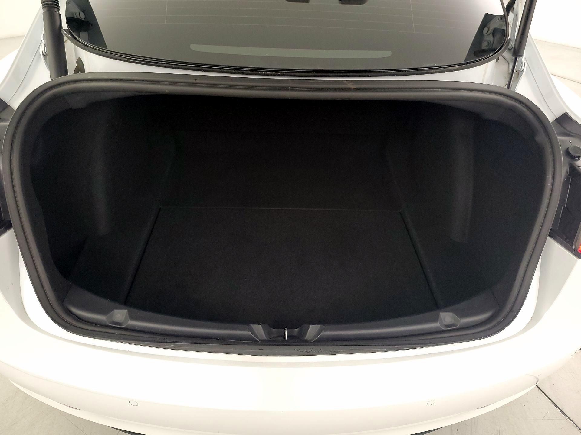 Thumbnail: 2021 Tesla Model 3 - 19