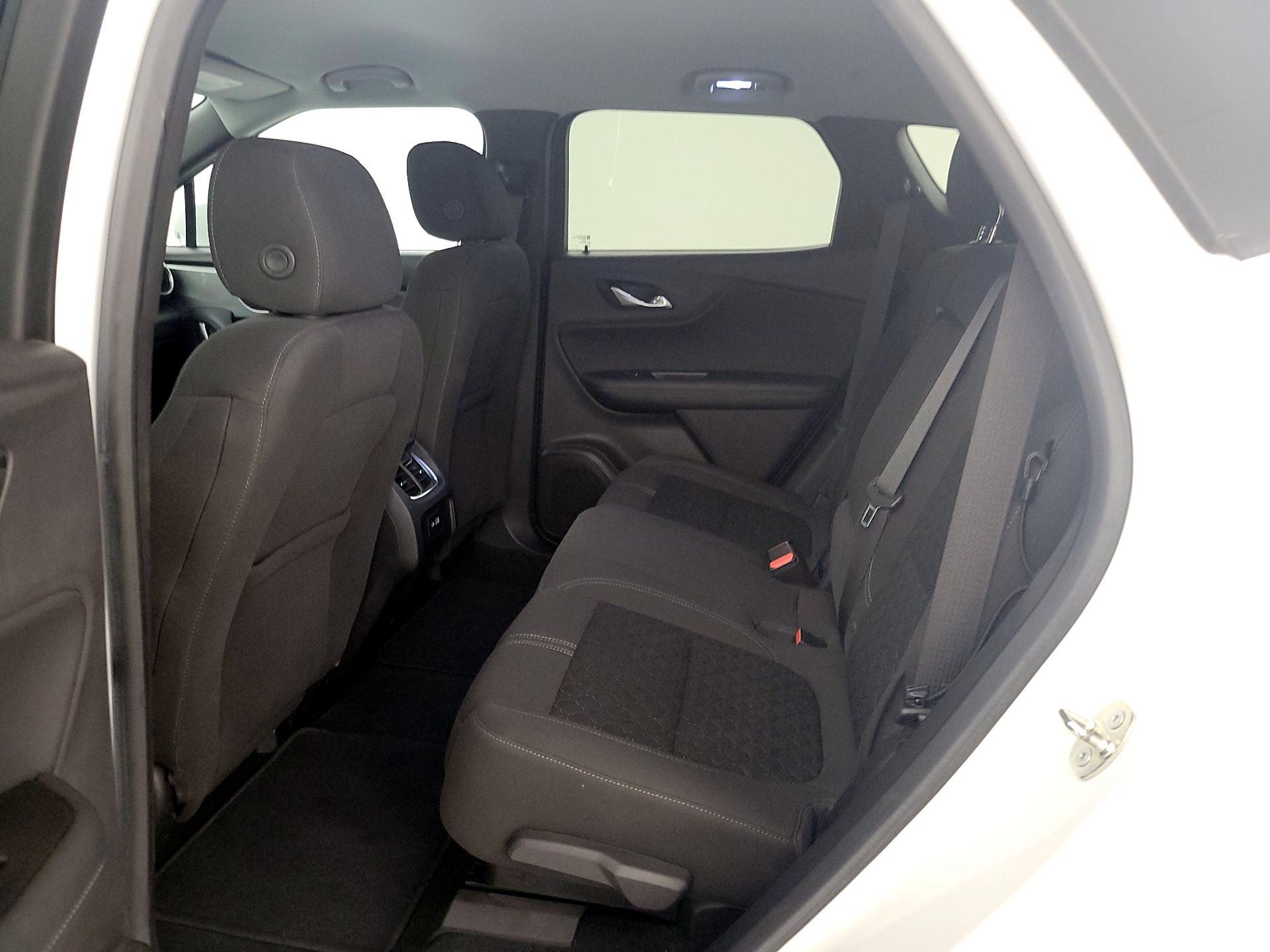 Thumbnail: 2019 Chevrolet Blazer - 19