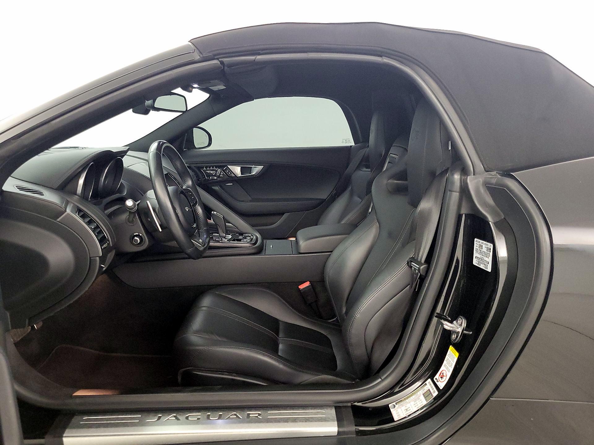 Thumbnail: 2016 Jaguar F-Type - 11