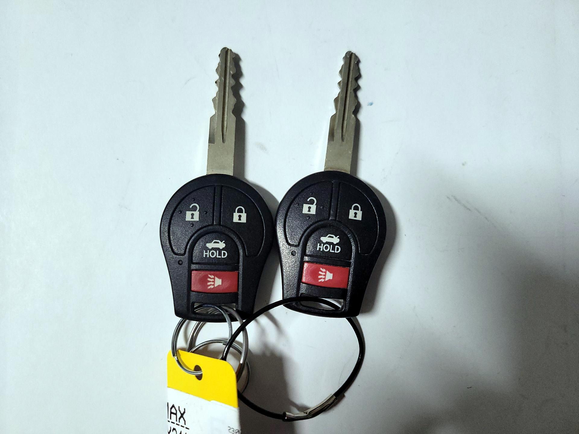 Thumbnail: 2014 Nissan Sentra - 20