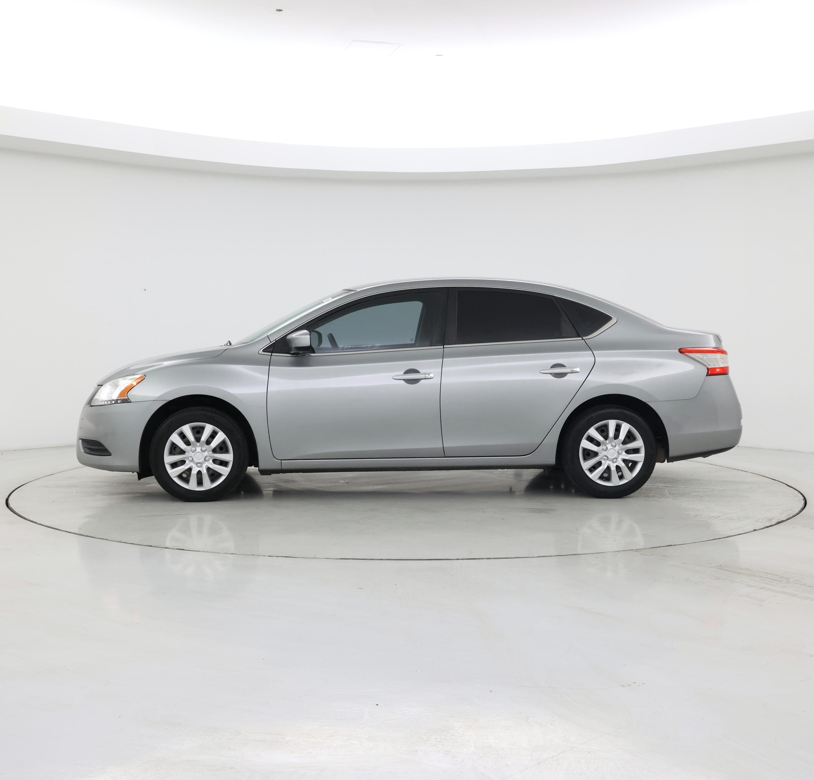 Thumbnail: 2014 Nissan Sentra - 3