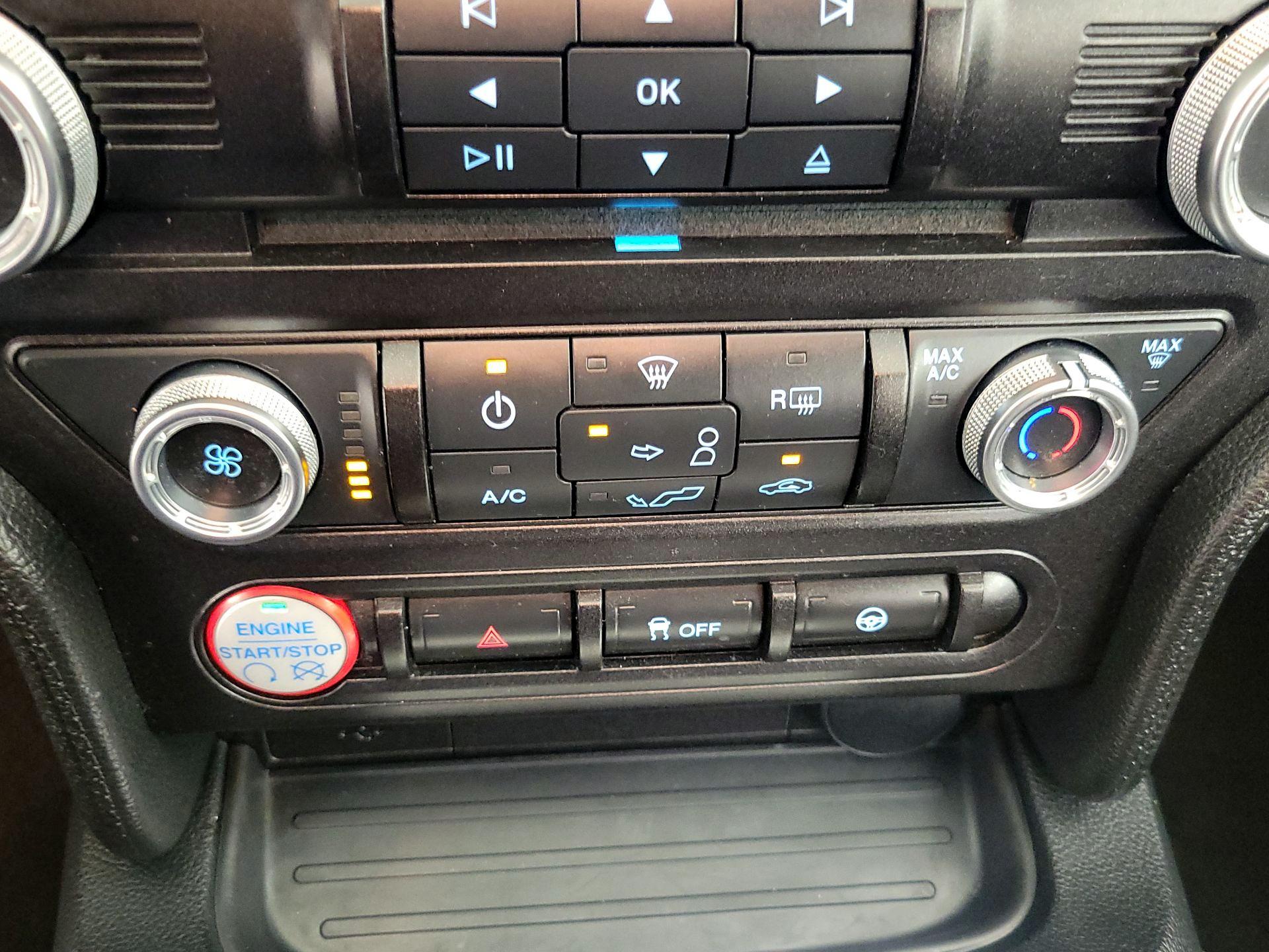 Thumbnail: 2015 Ford Mustang - 16