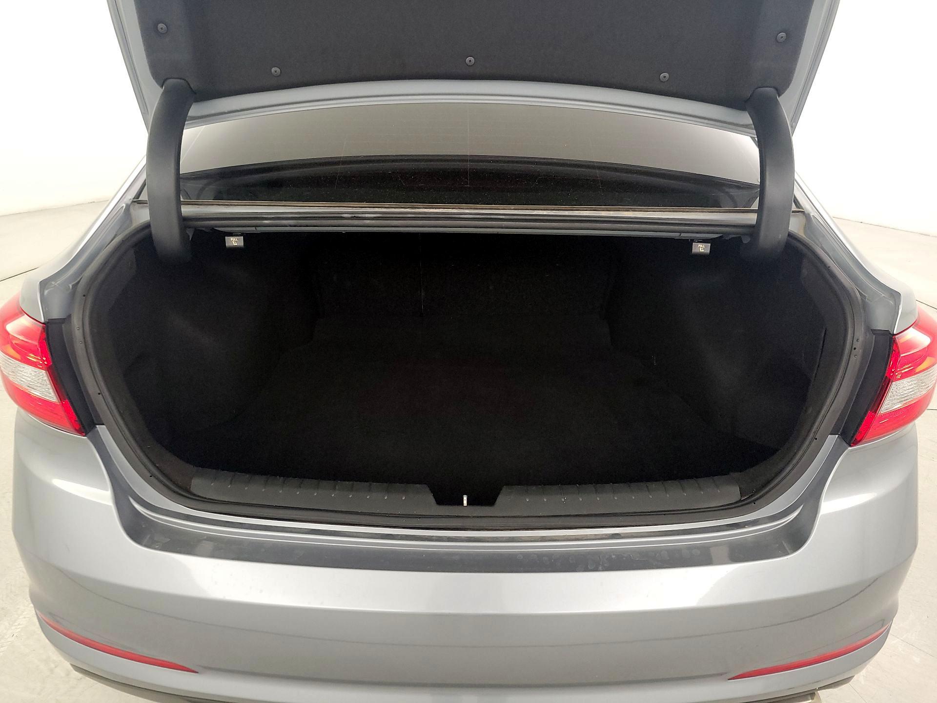 Thumbnail: 2015 Hyundai Sonata - 19