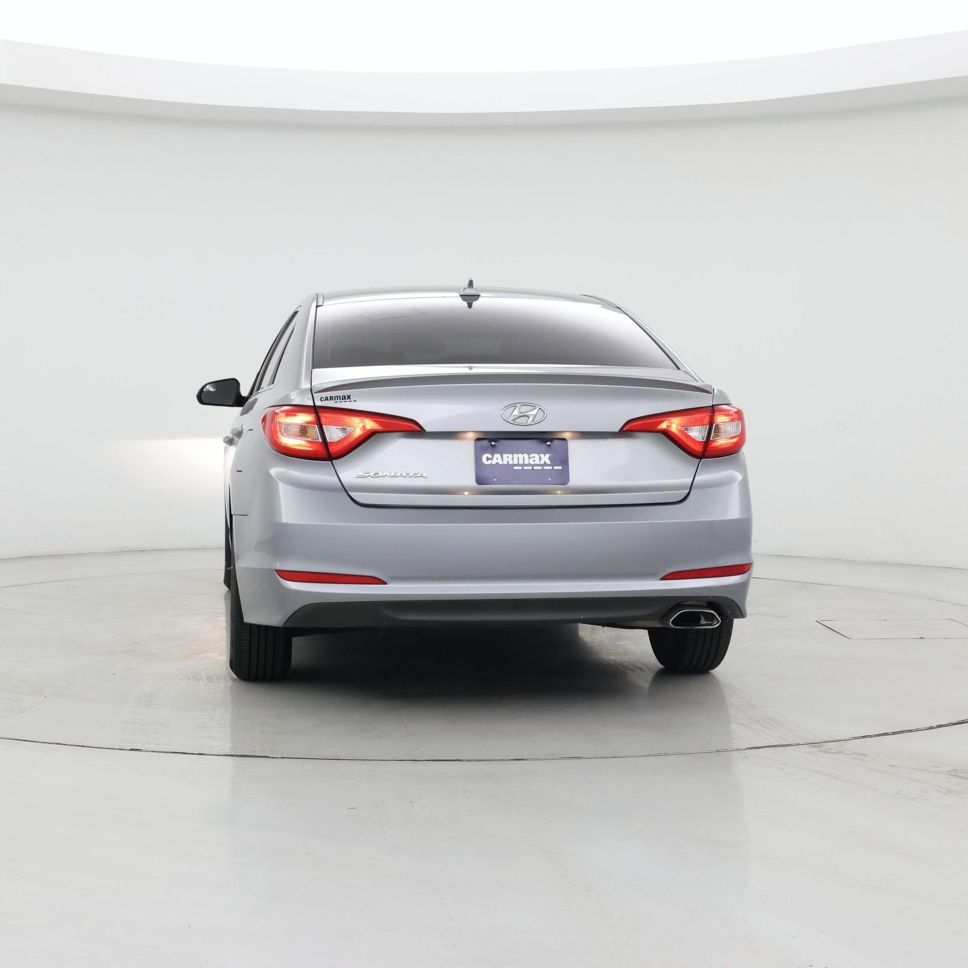 Thumbnail: 2015 Hyundai Sonata - 6