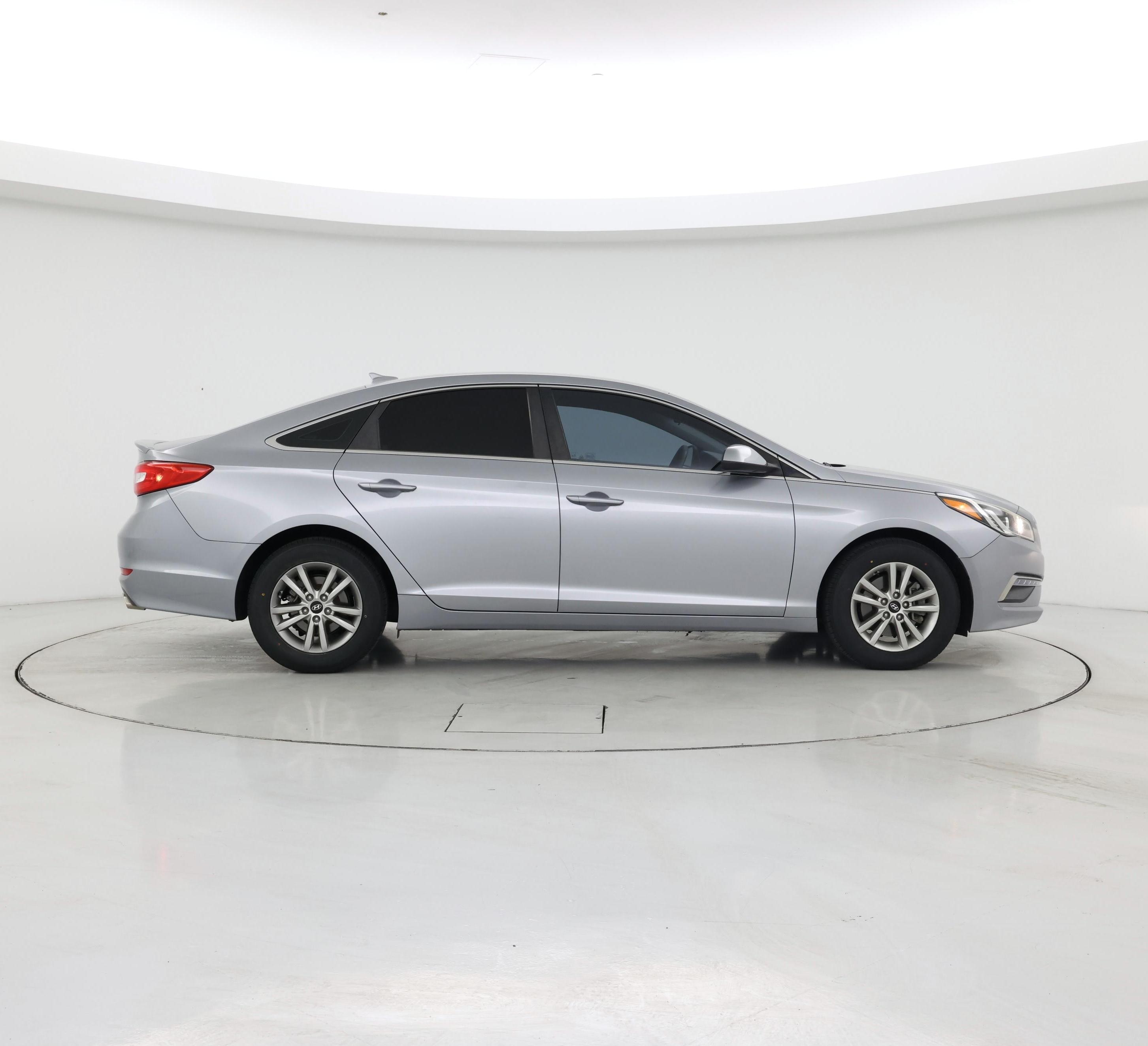 Thumbnail: 2015 Hyundai Sonata - 7