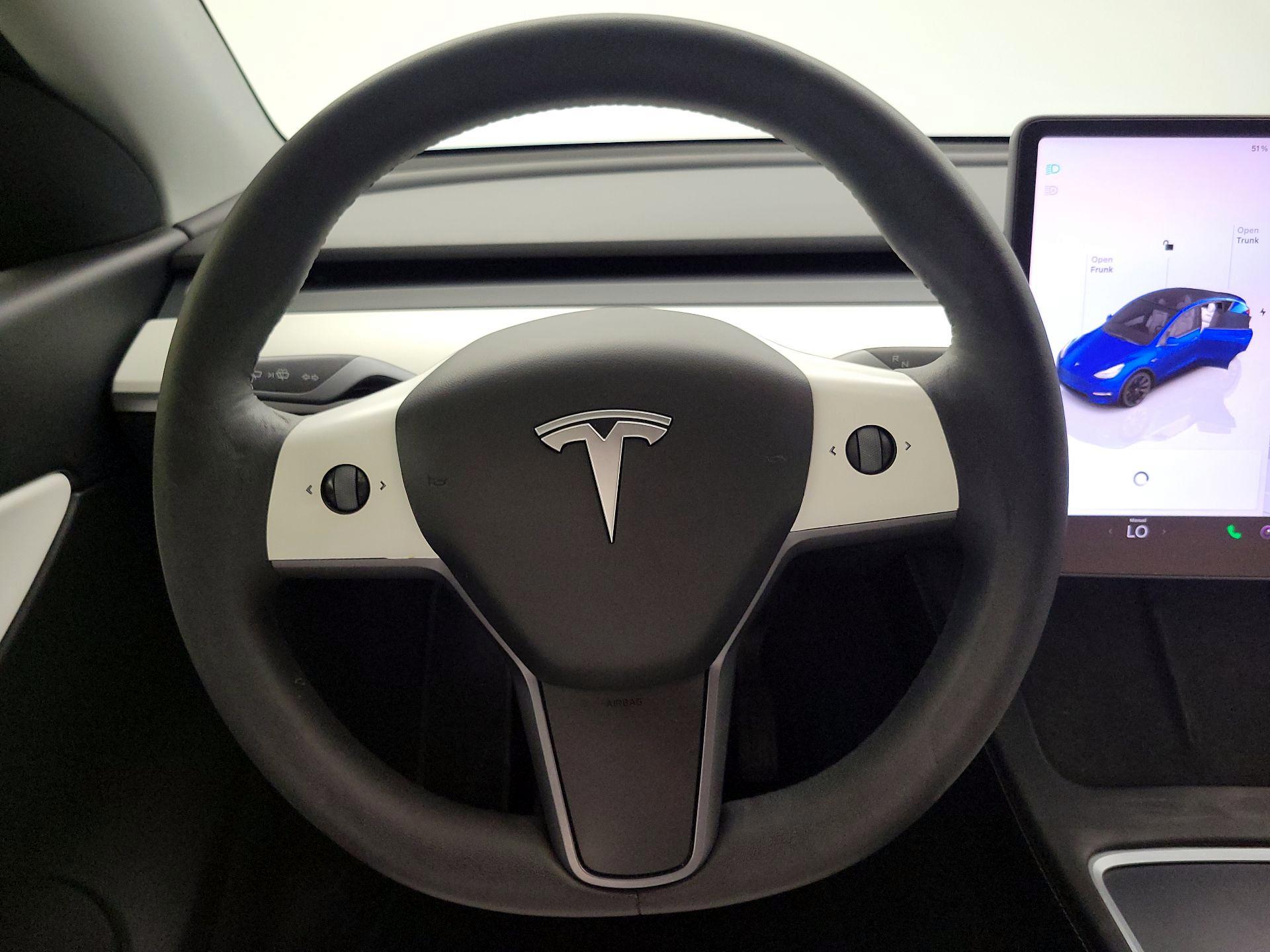 Thumbnail: 2022 Tesla Model Y - 10