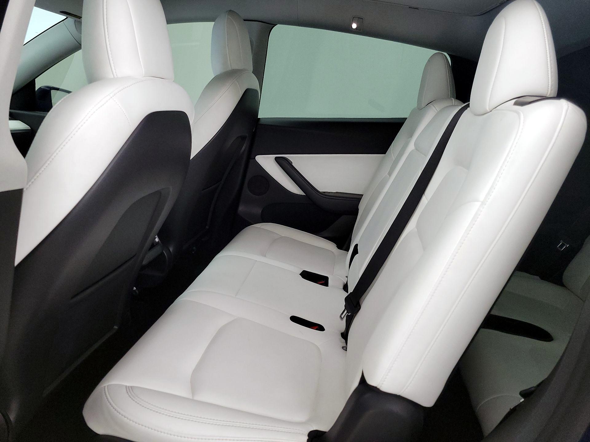 Thumbnail: 2022 Tesla Model Y - 18