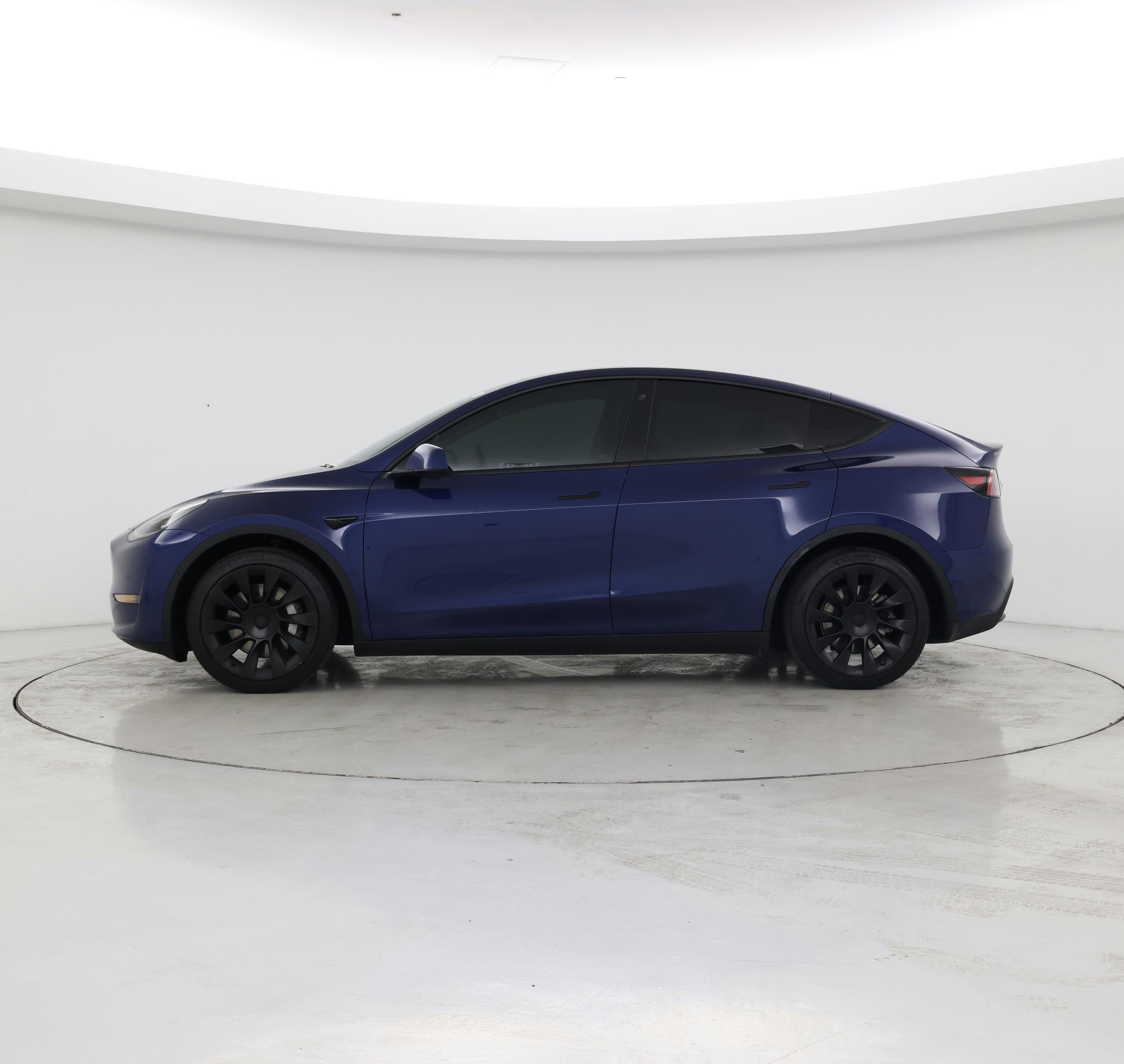 Thumbnail: 2022 Tesla Model Y - 3