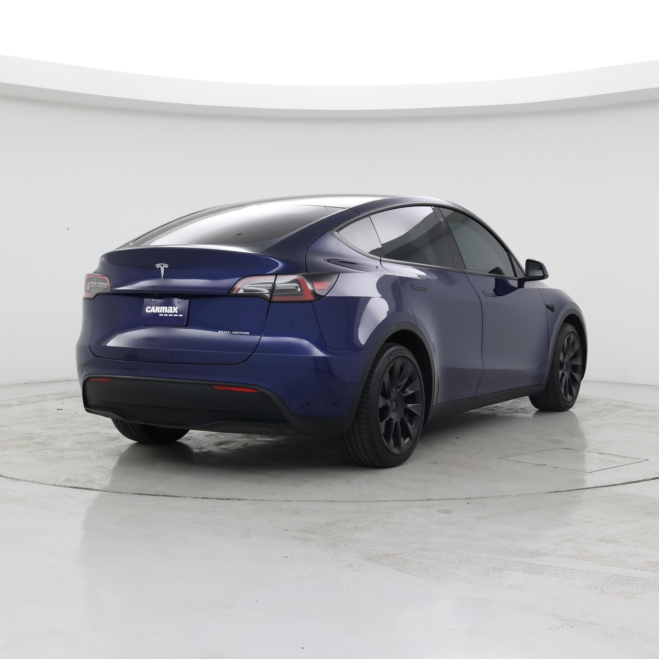 Thumbnail: 2022 Tesla Model Y - 8