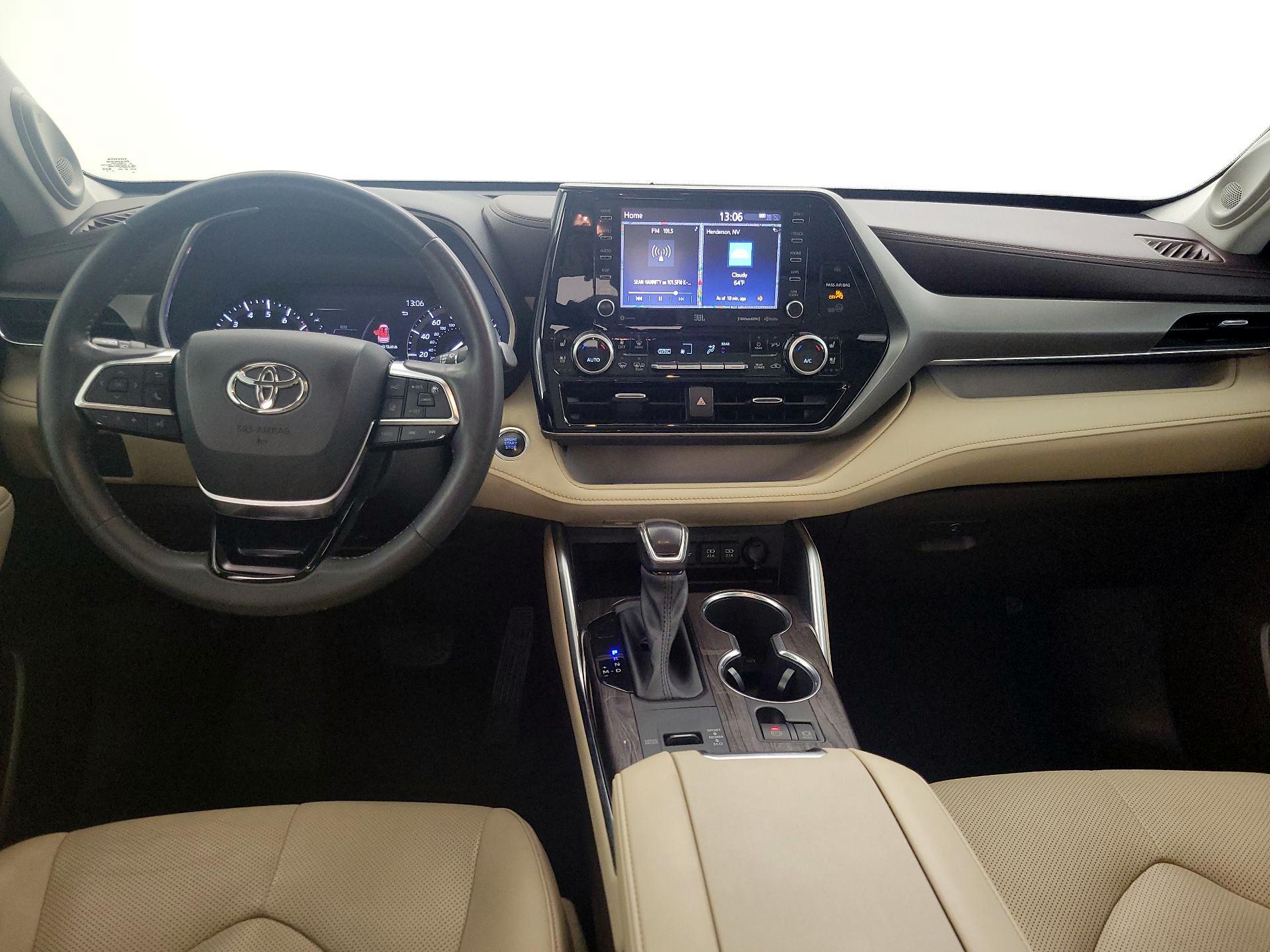 Thumbnail: 2021 Toyota Highlander - 9