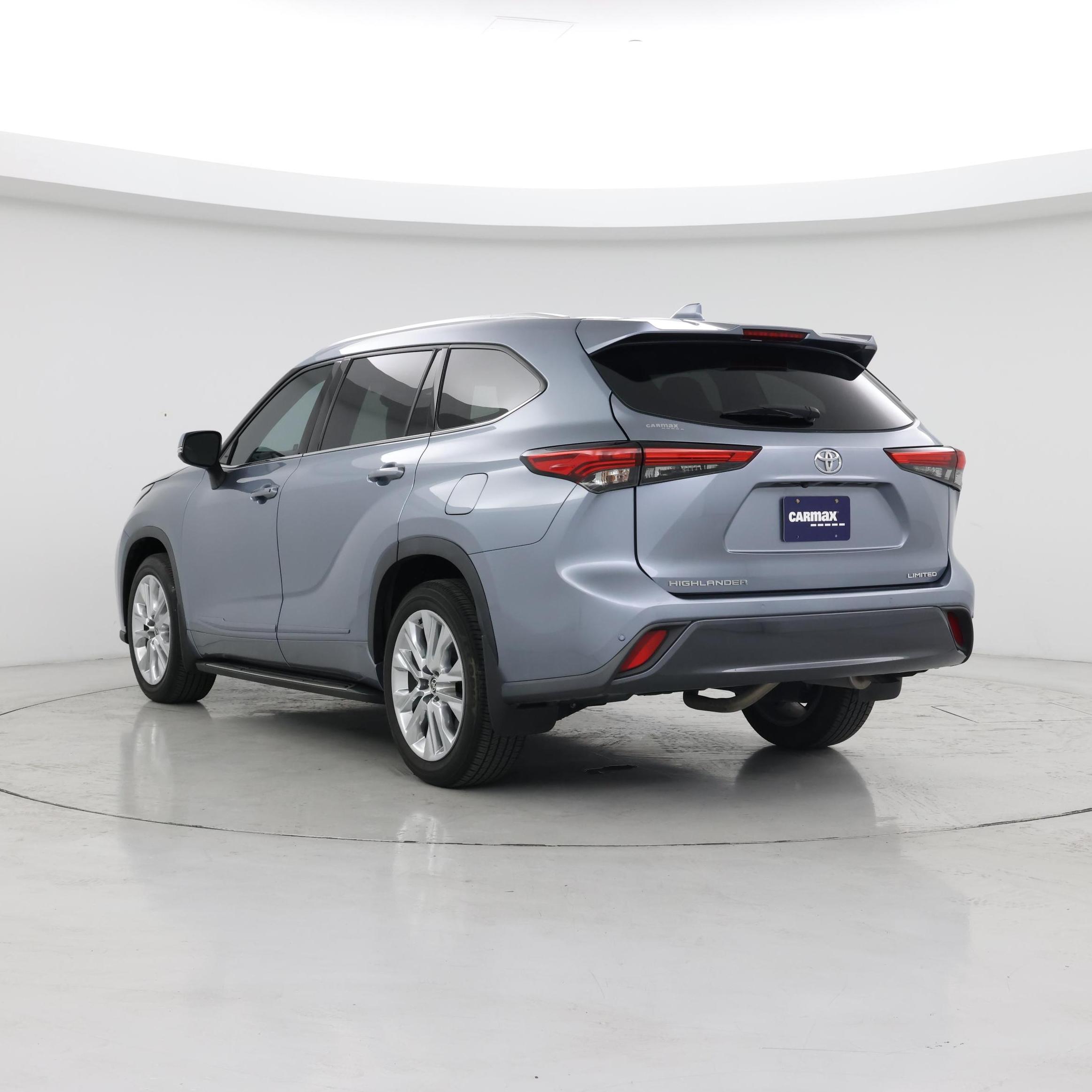 Thumbnail: 2021 Toyota Highlander - 2