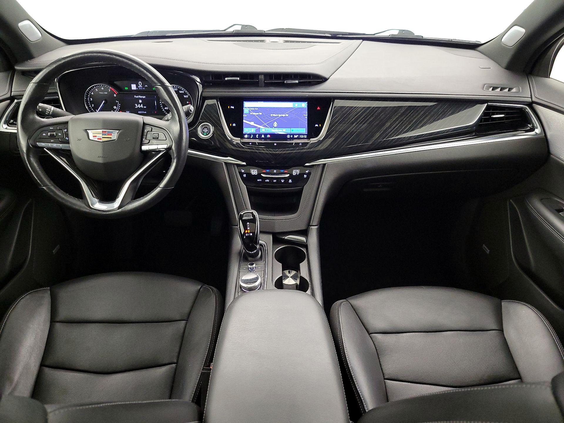 Thumbnail: 2021 Cadillac XT6 - 9