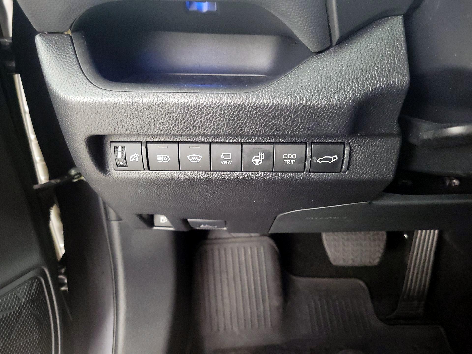 Thumbnail: 2024 Toyota RAV4 - 13