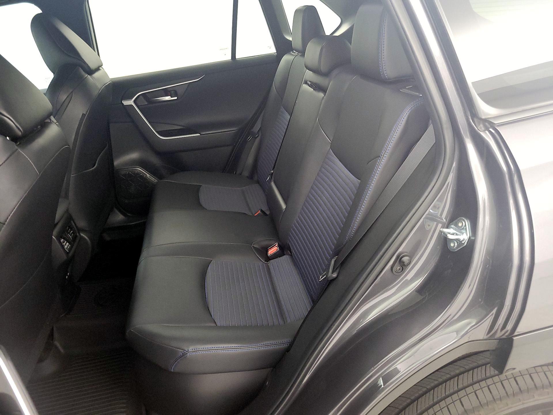 Thumbnail: 2024 Toyota RAV4 - 20