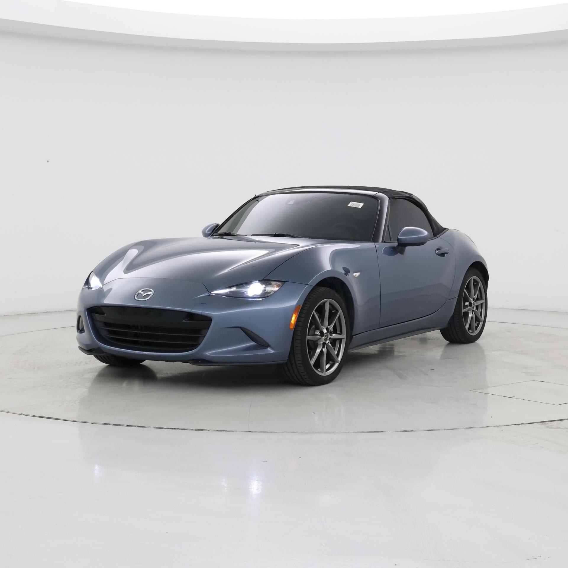 Thumbnail: 2016 Mazda MX-5 Miata - 4