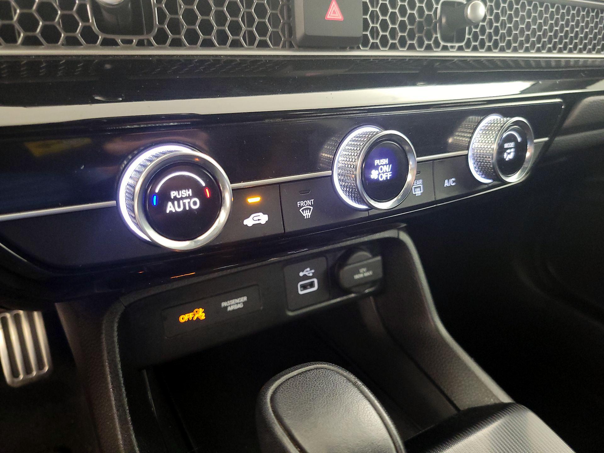 Thumbnail: 2024 Honda Civic - 16