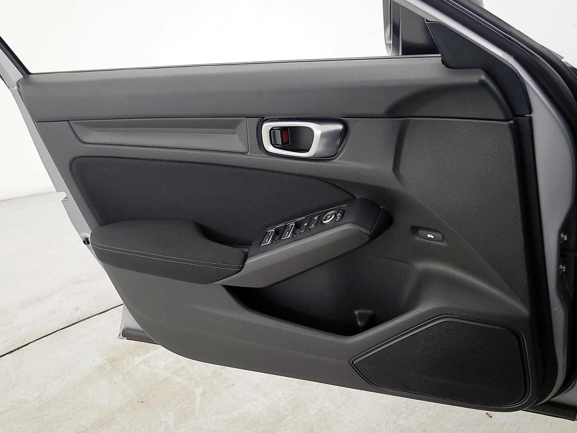 Thumbnail: 2024 Honda Civic - 12