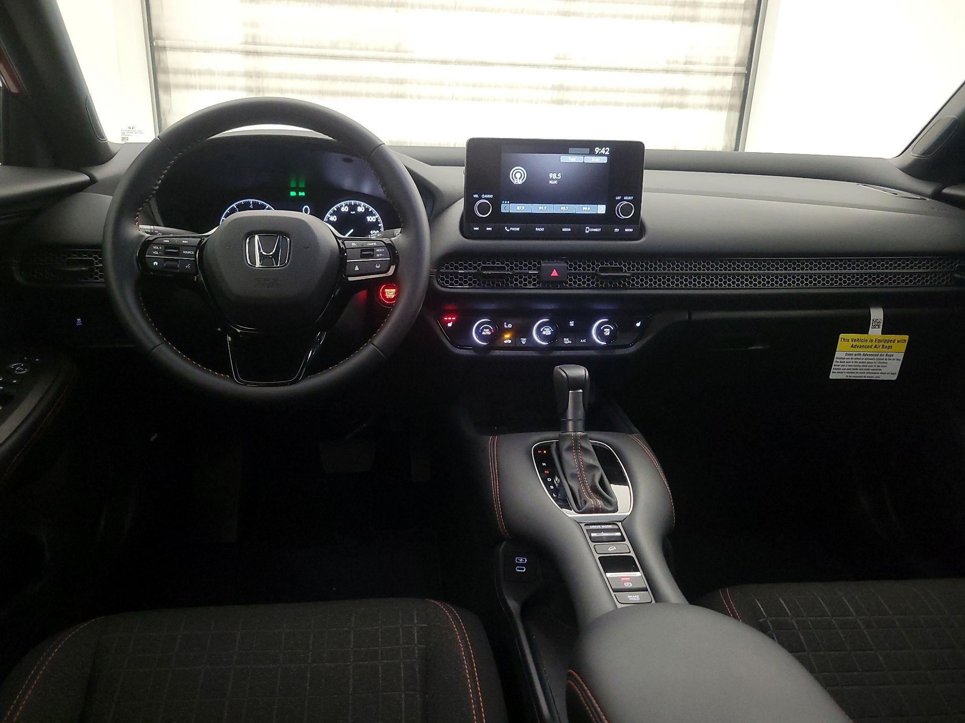 Thumbnail: 2025 Honda HR-V - 9