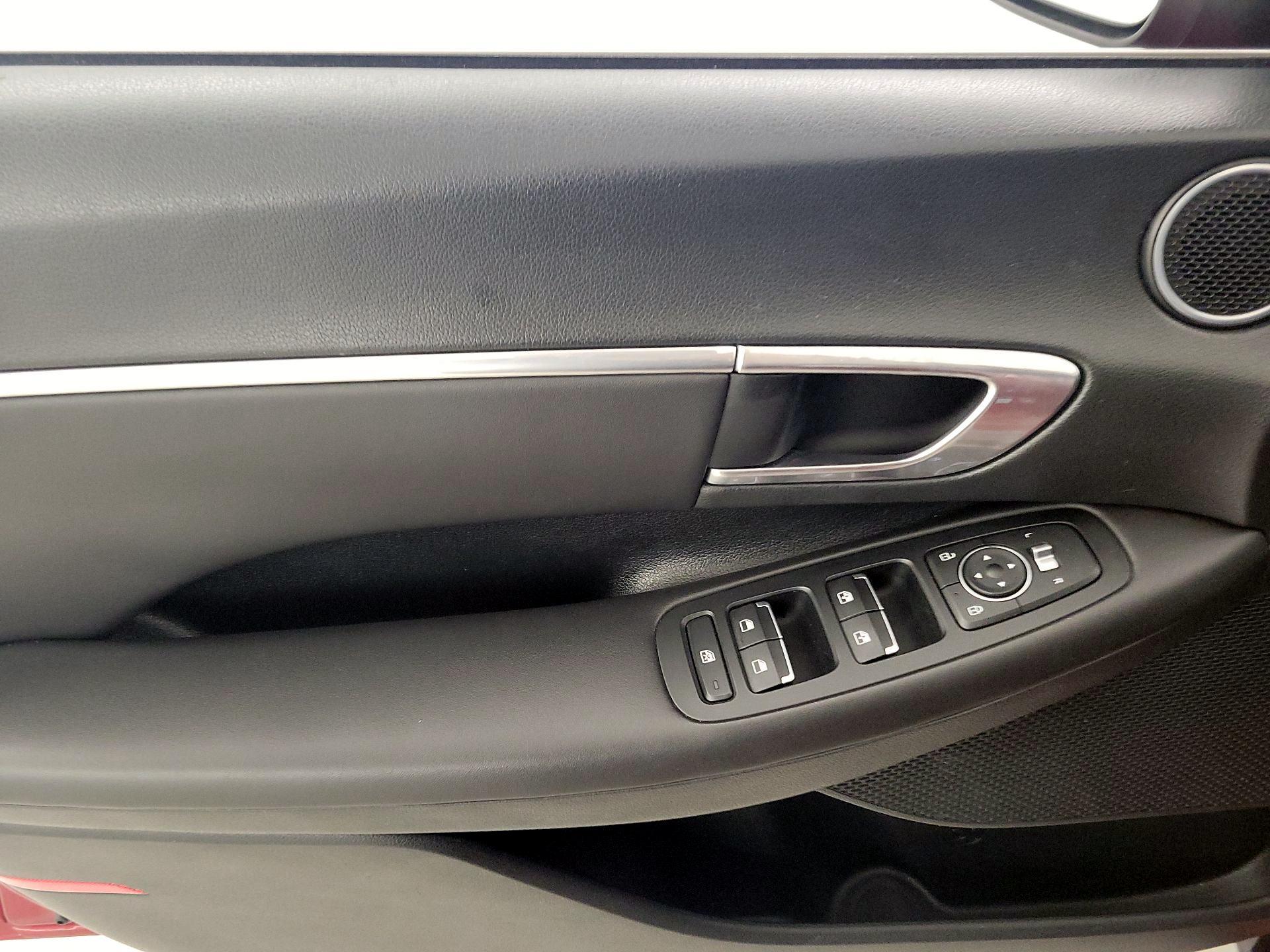 Thumbnail: 2023 Hyundai Sonata - 12