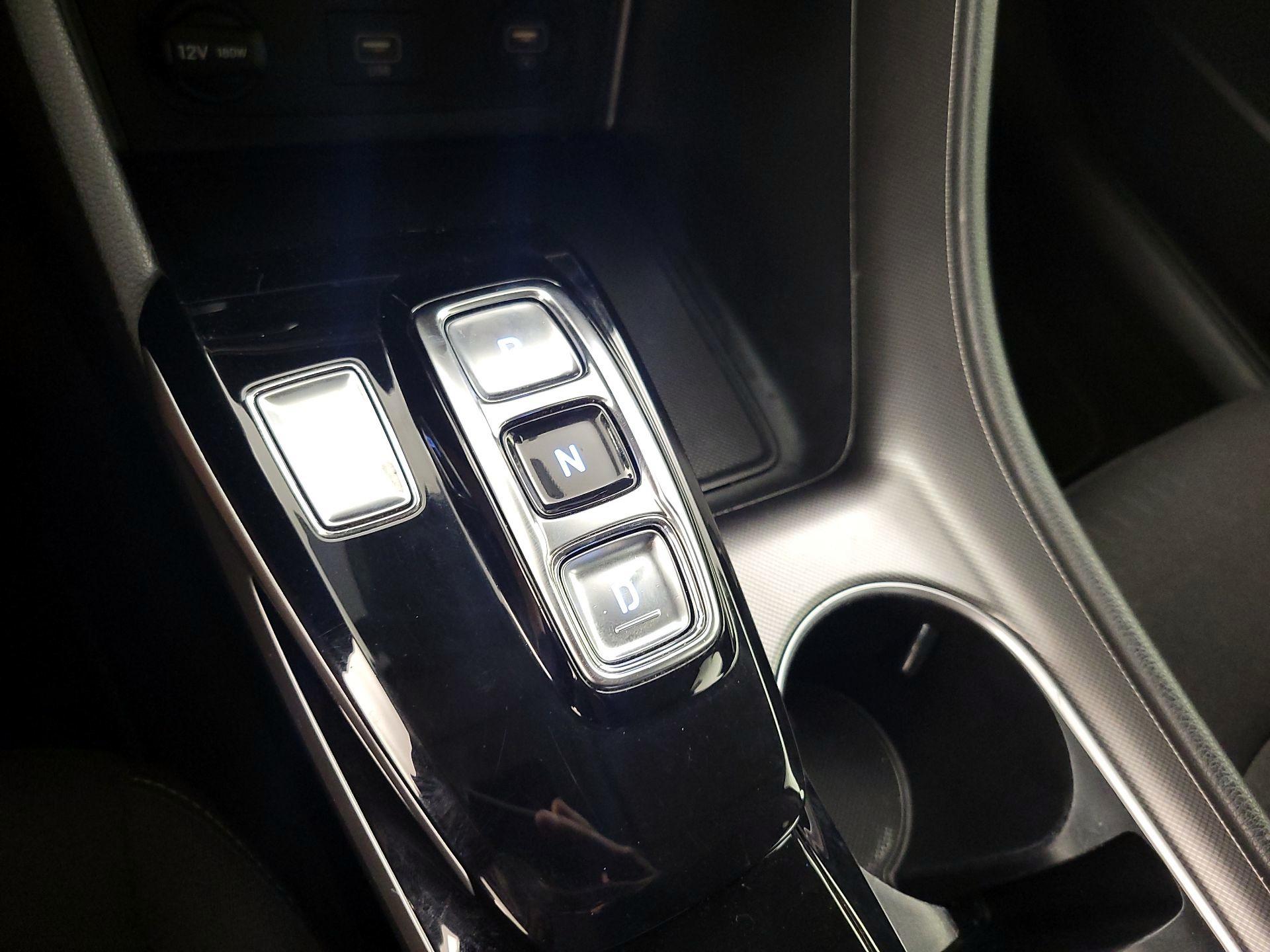 Thumbnail: 2023 Hyundai Sonata - 18