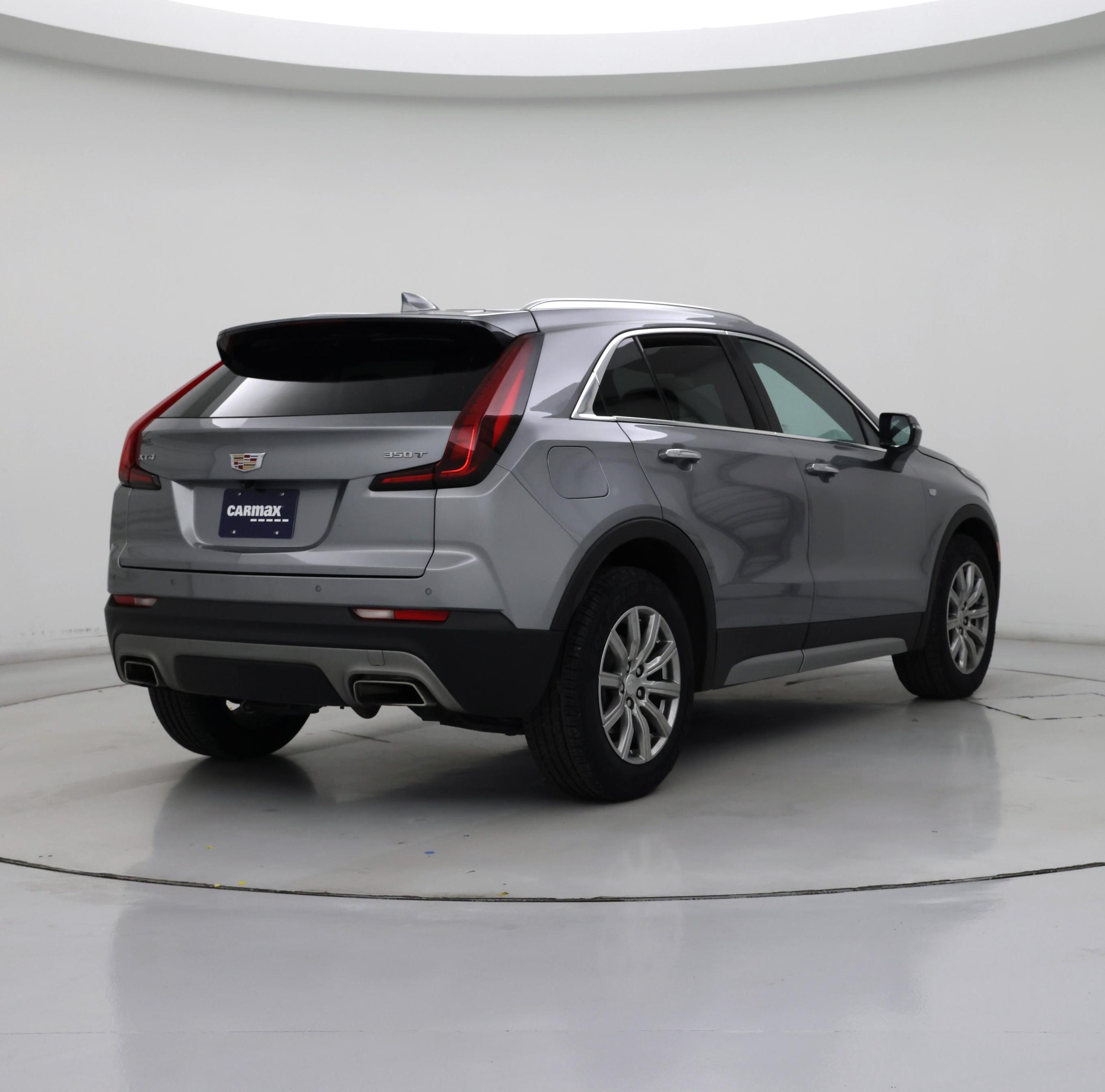 Thumbnail: 2023 Cadillac XT4 - 8