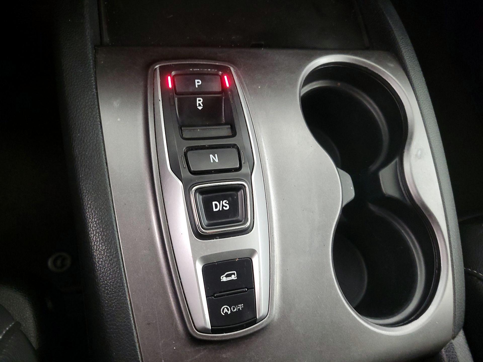 Thumbnail: 2022 Honda Pilot - 17