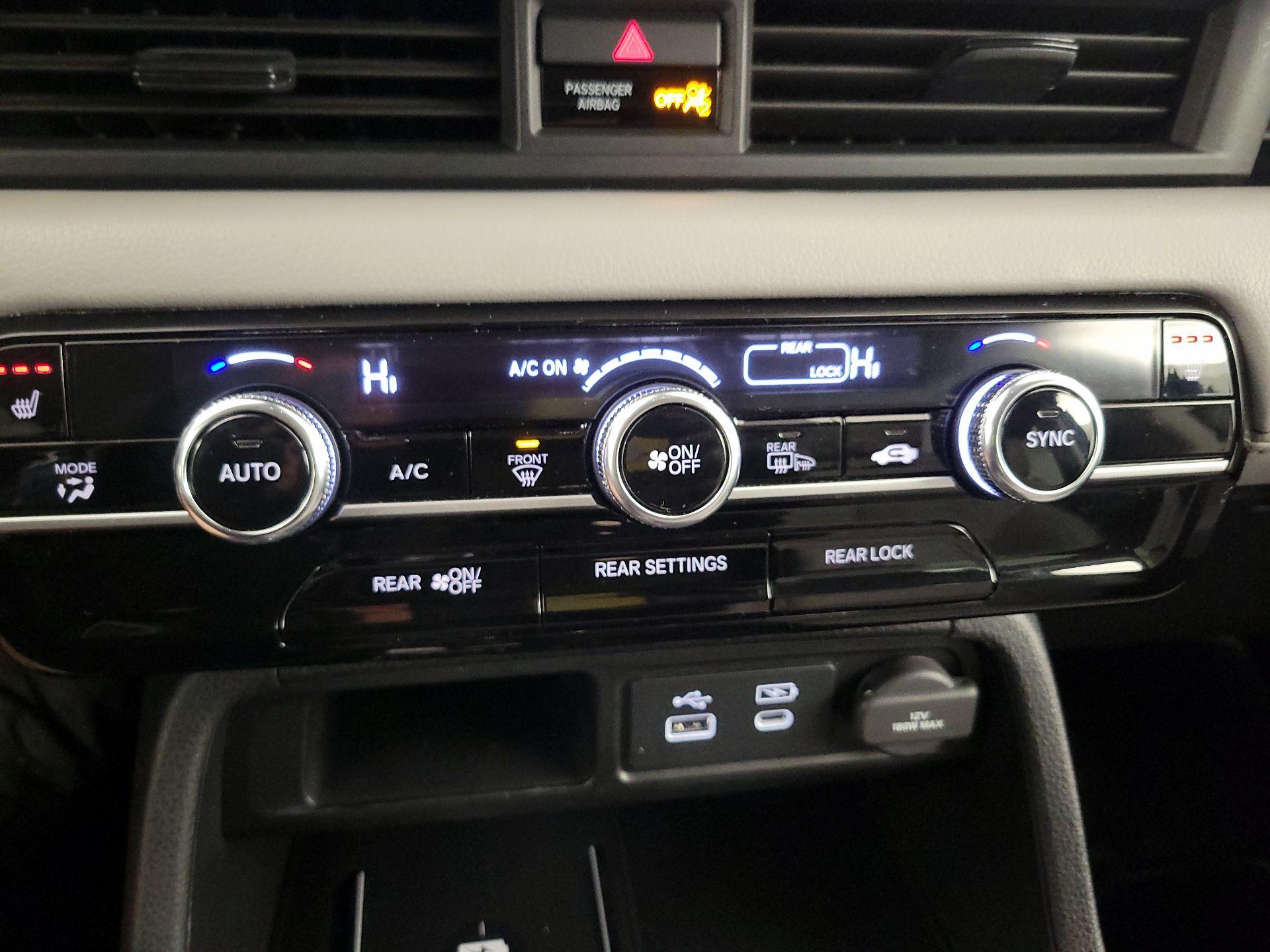 Thumbnail: 2024 Honda Pilot - 16