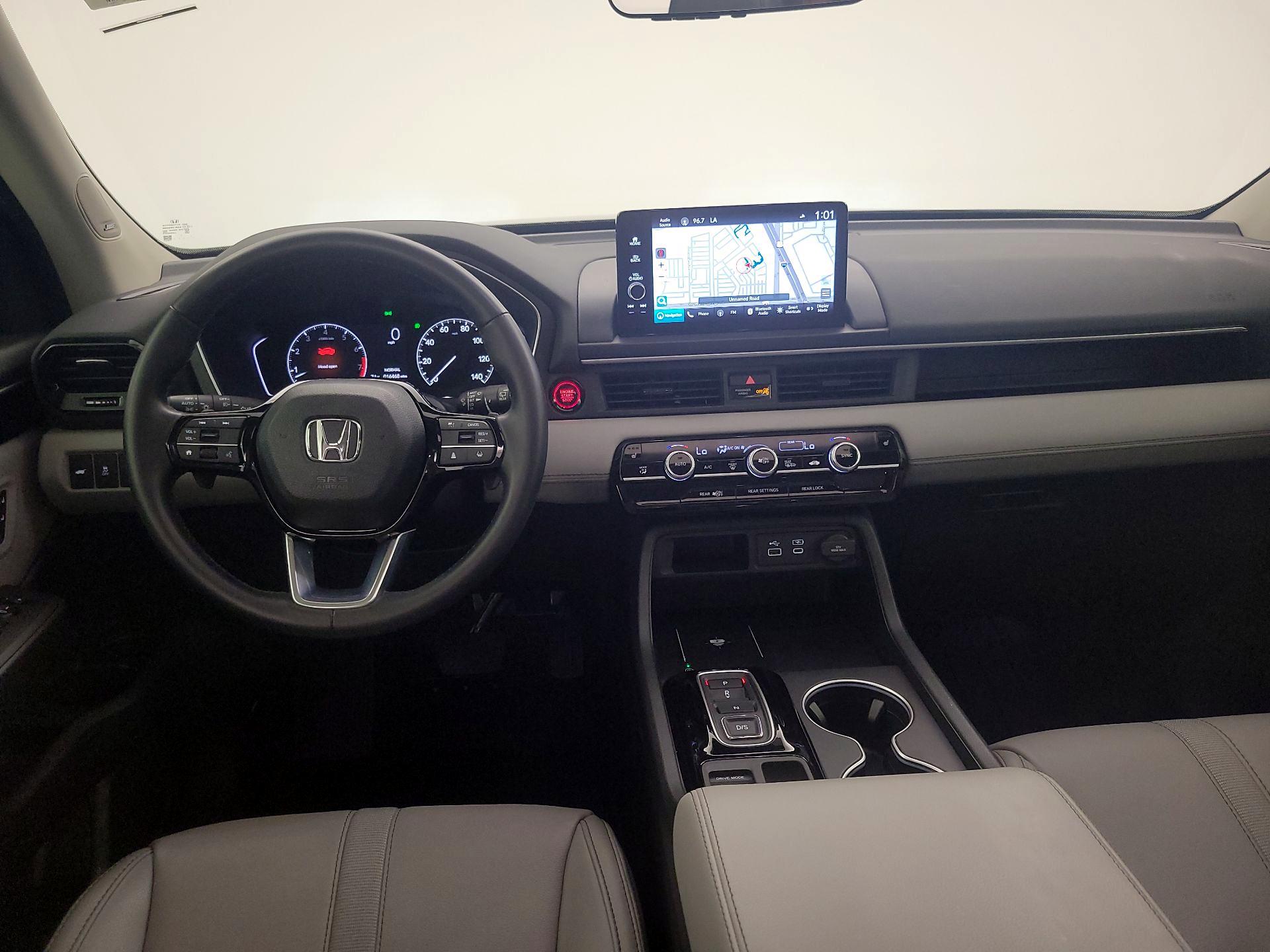 Thumbnail: 2024 Honda Pilot - 9