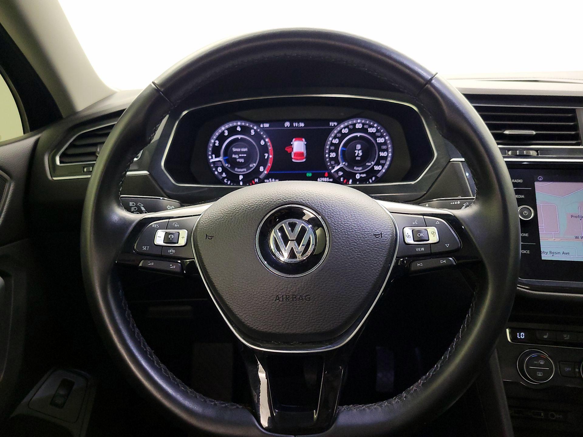 Thumbnail: 2019 Volkswagen Tiguan - 10