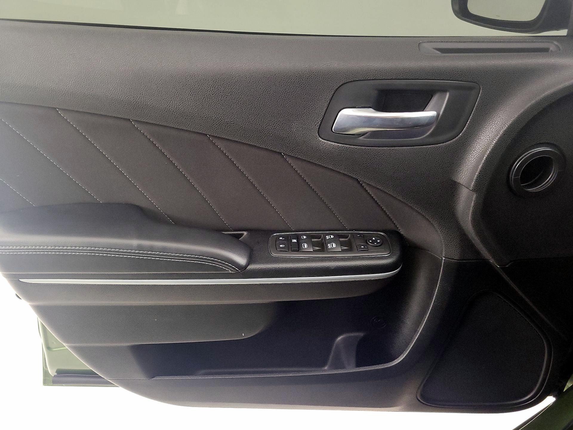 Thumbnail: 2022 Dodge Charger - 12