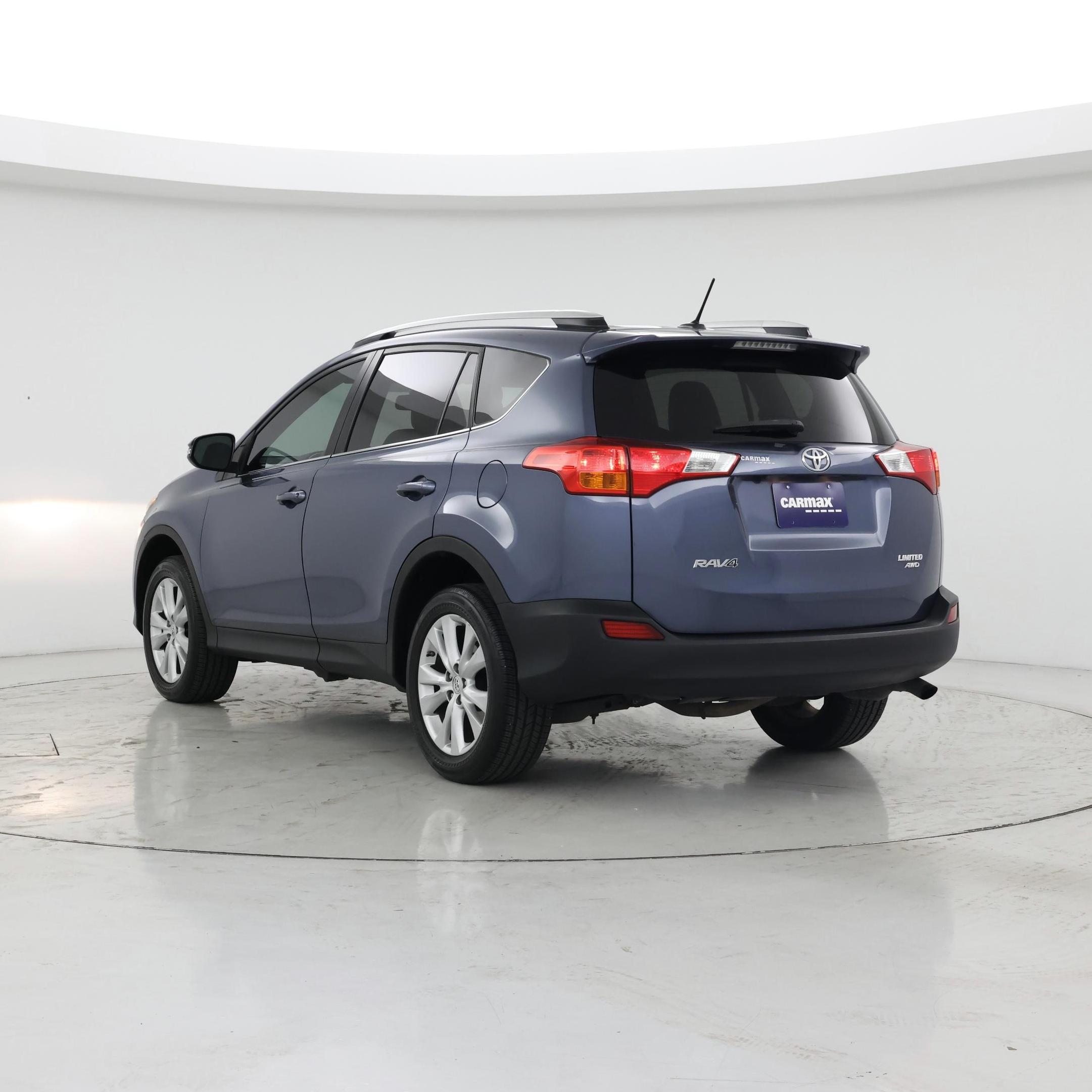 Thumbnail: 2014 Toyota RAV4 - 2
