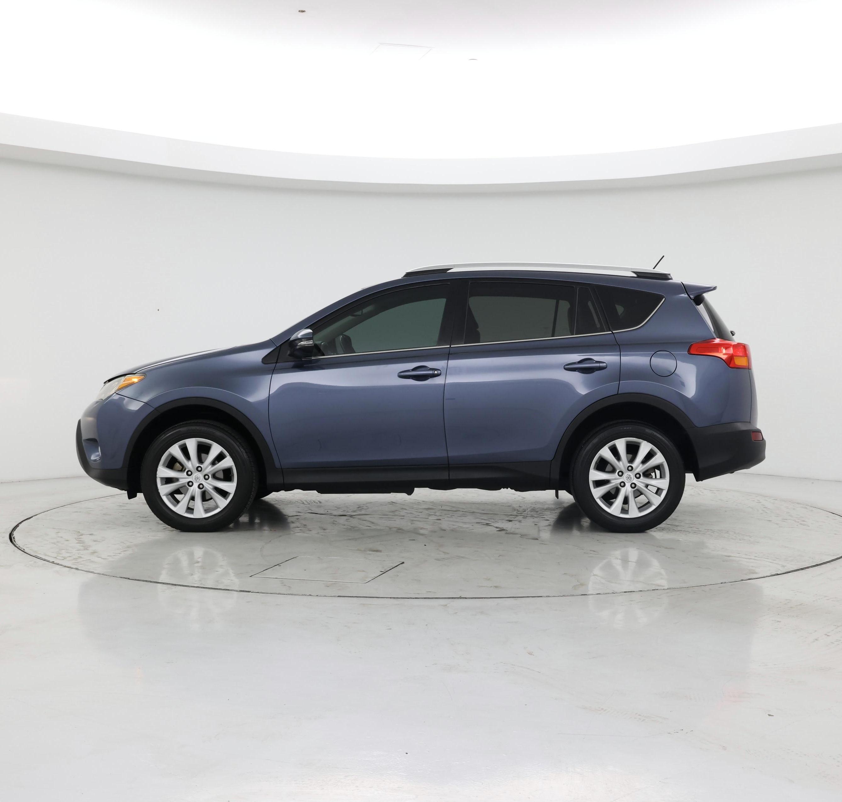 Thumbnail: 2014 Toyota RAV4 - 3