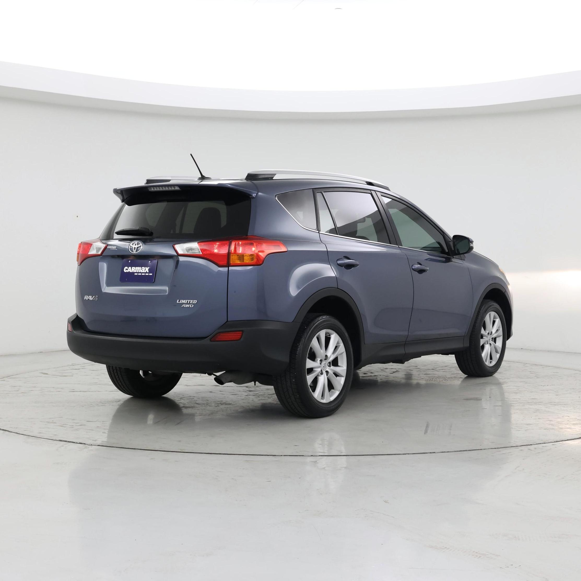 Thumbnail: 2014 Toyota RAV4 - 8